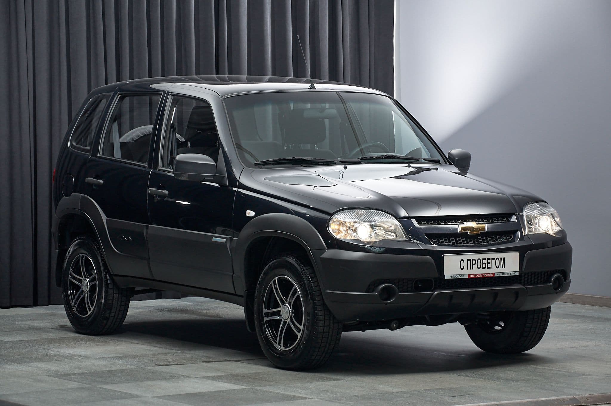 Chevrolet Niva - 3