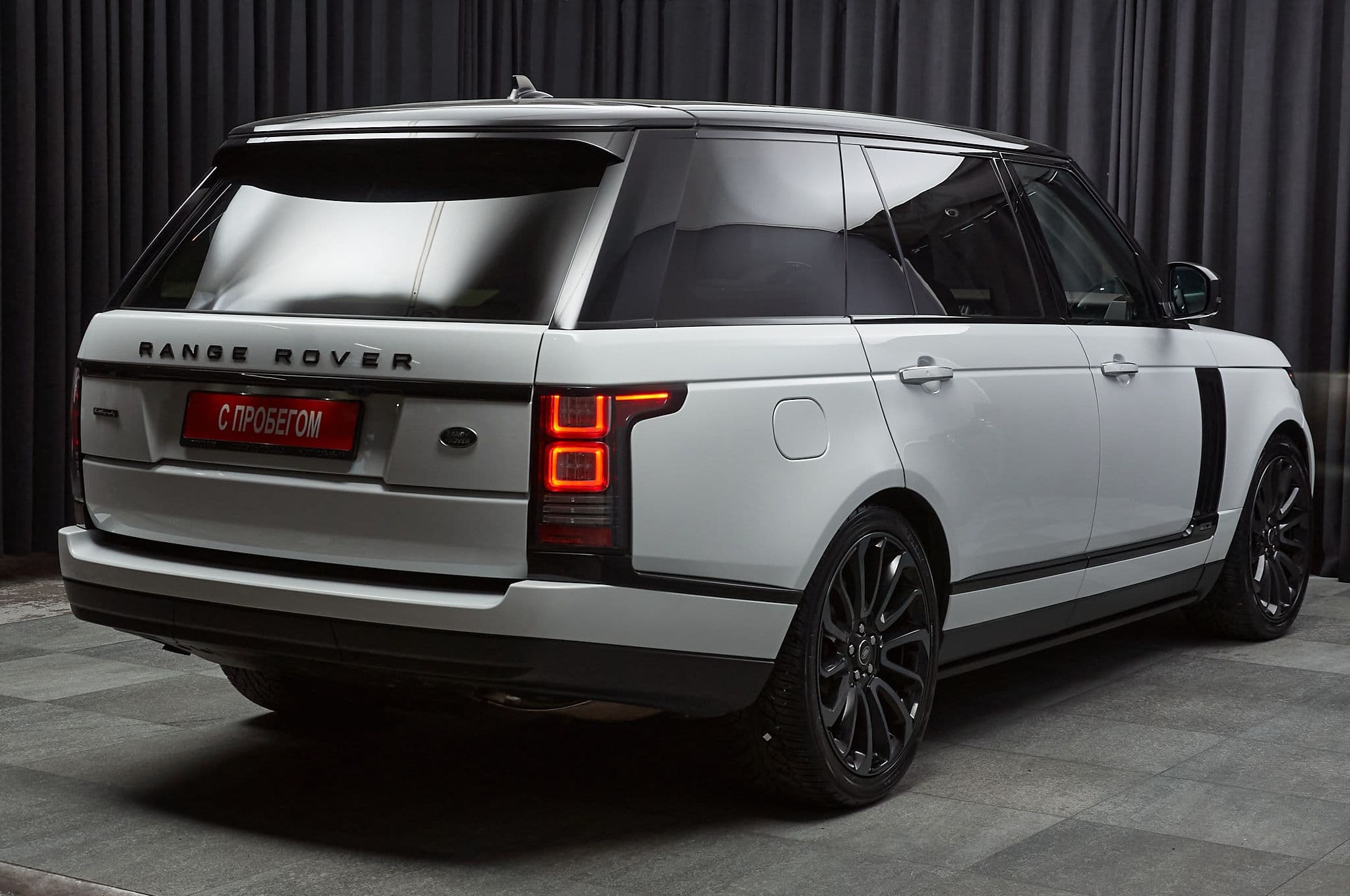 Land Rover Range Rover - 4