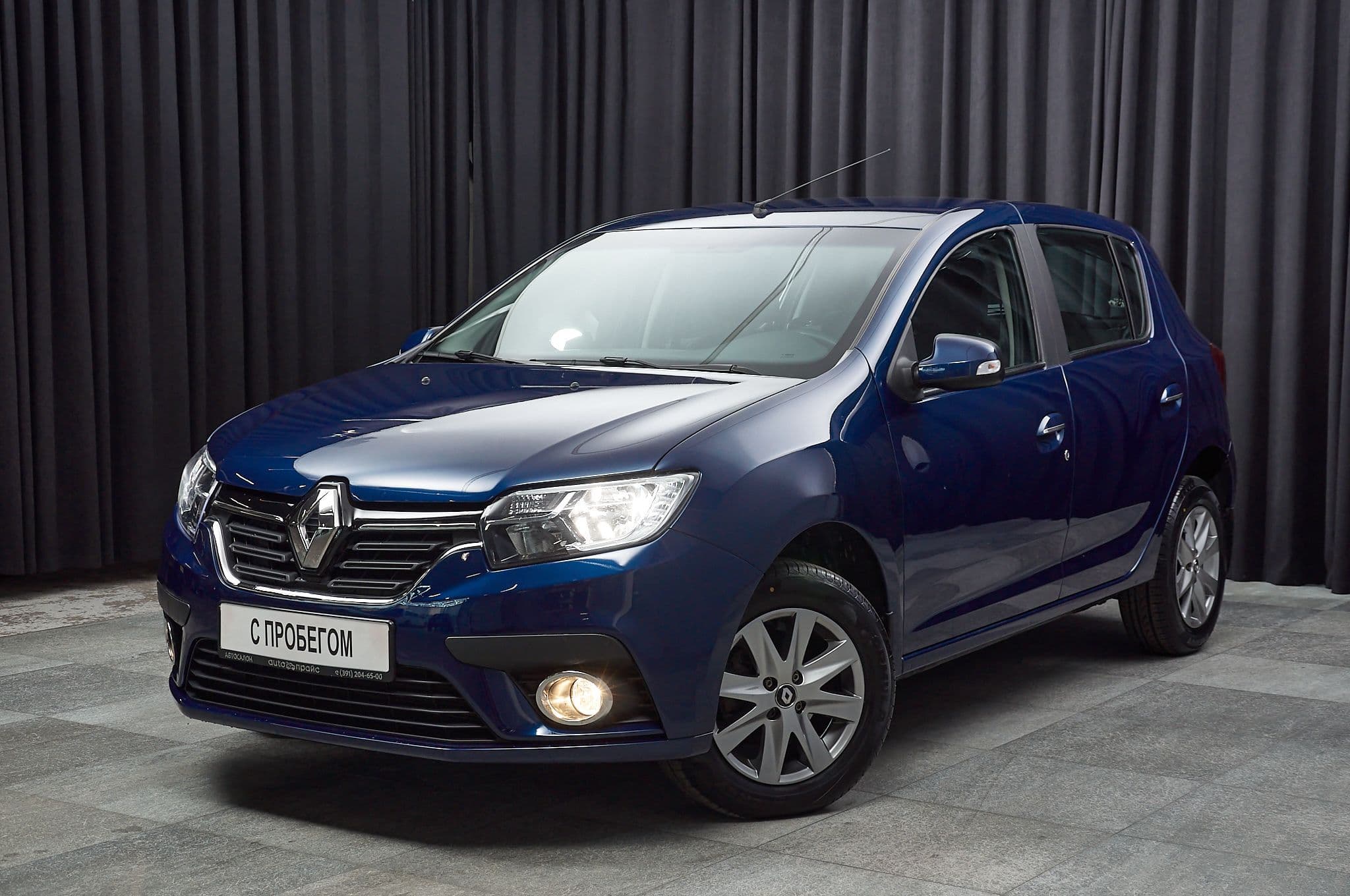 Renault Sandero - 1