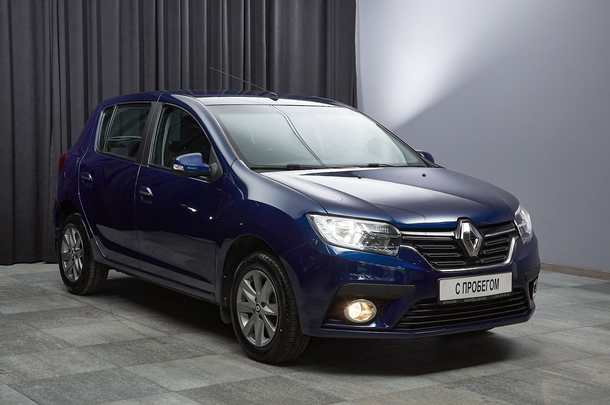 Renault Sandero - 3