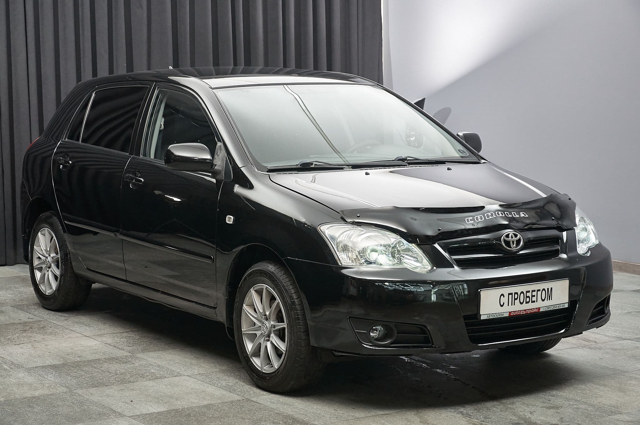Toyota Corolla - 4