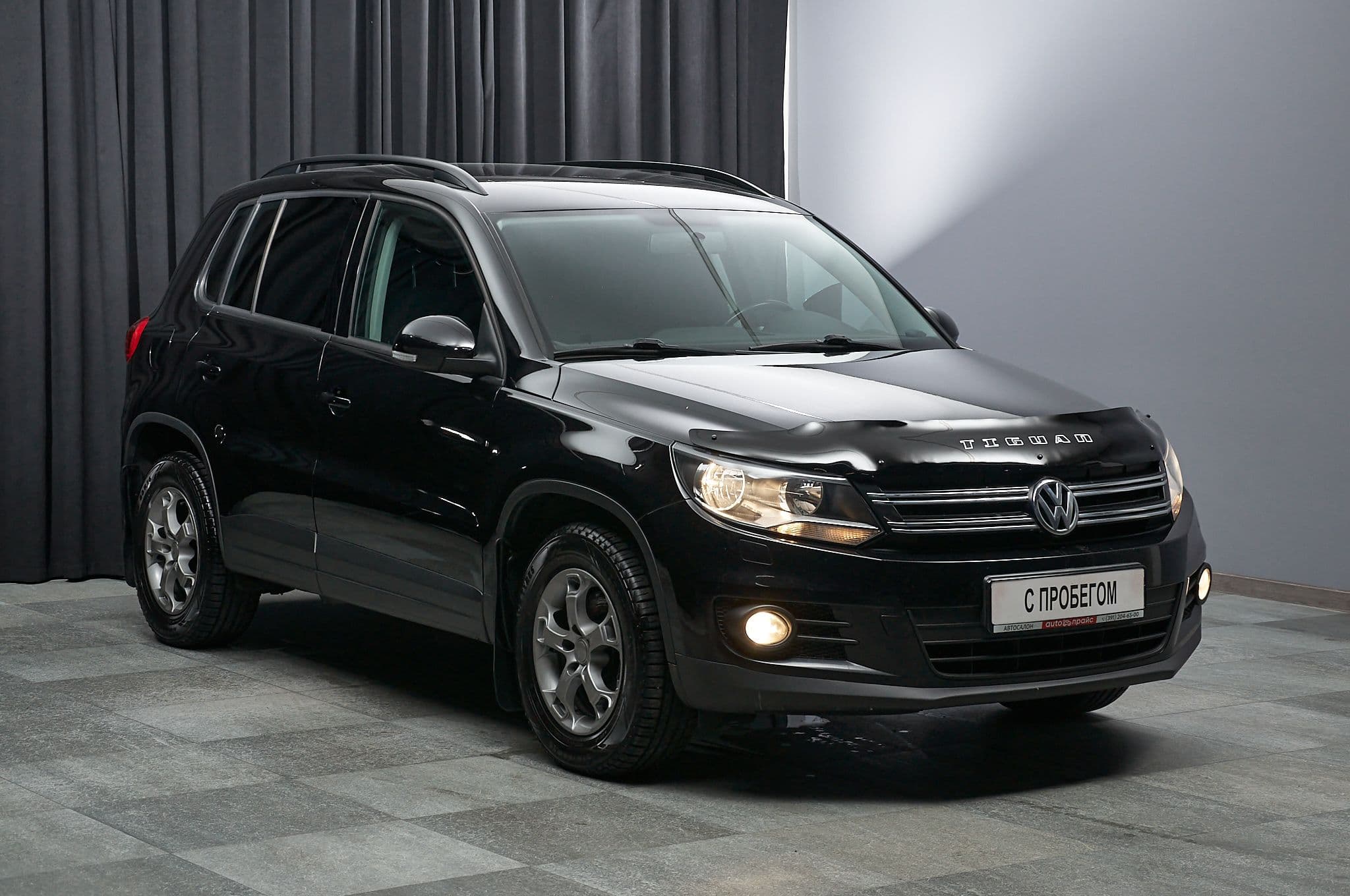 Volkswagen Tiguan - 3