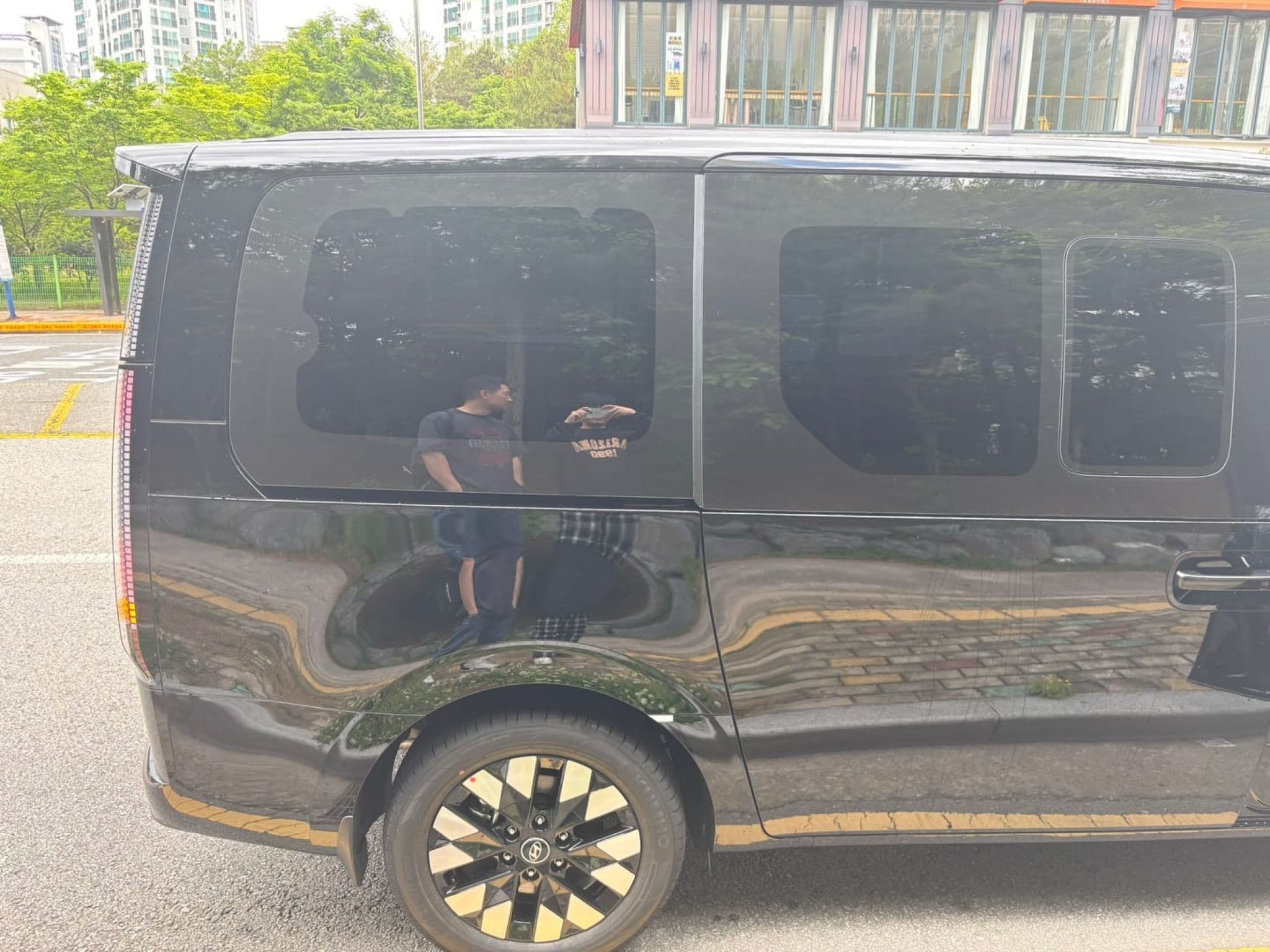 Hyundai Staria - 5