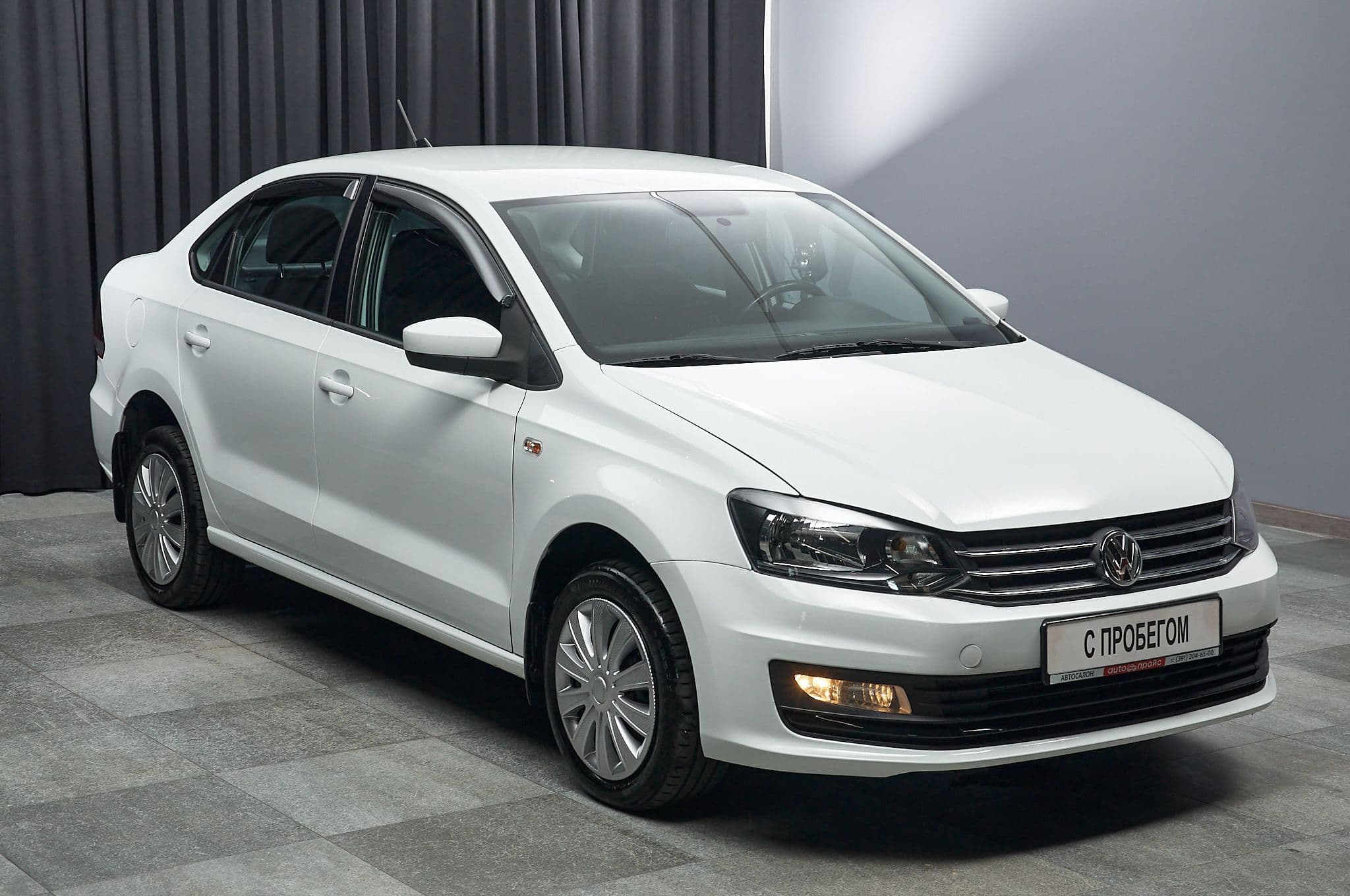Volkswagen Polo - 3
