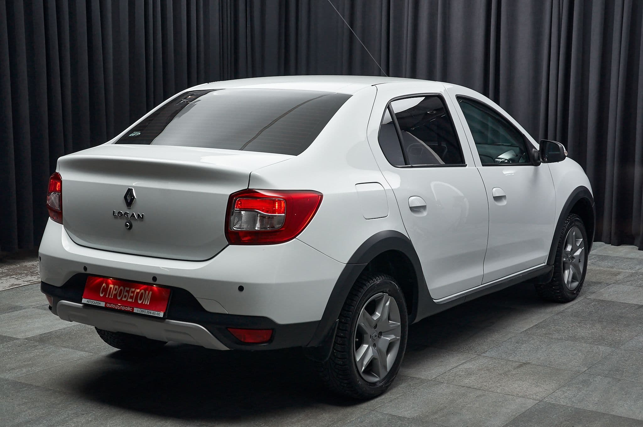 Renault Logan - 4