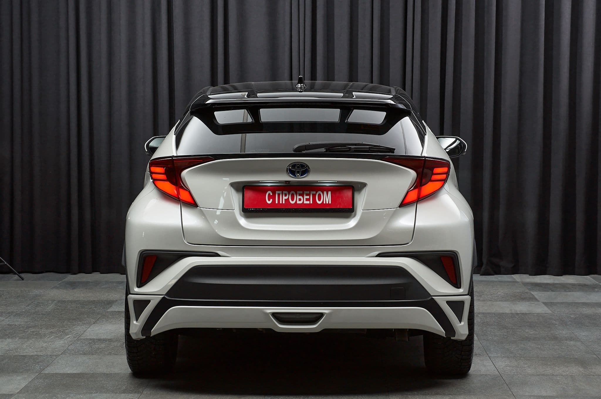 Toyota C-HR - 5