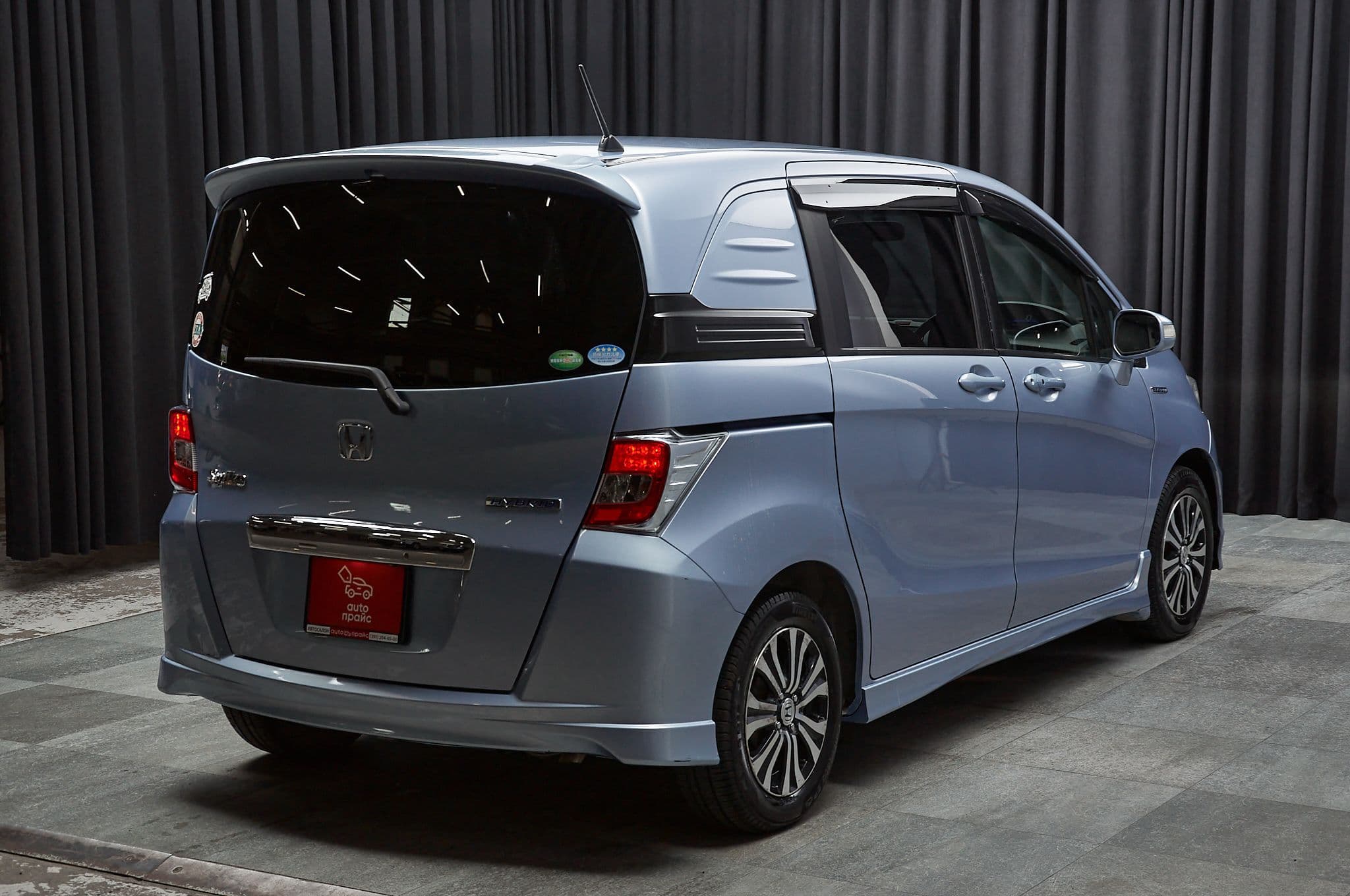 Honda Freed - 4