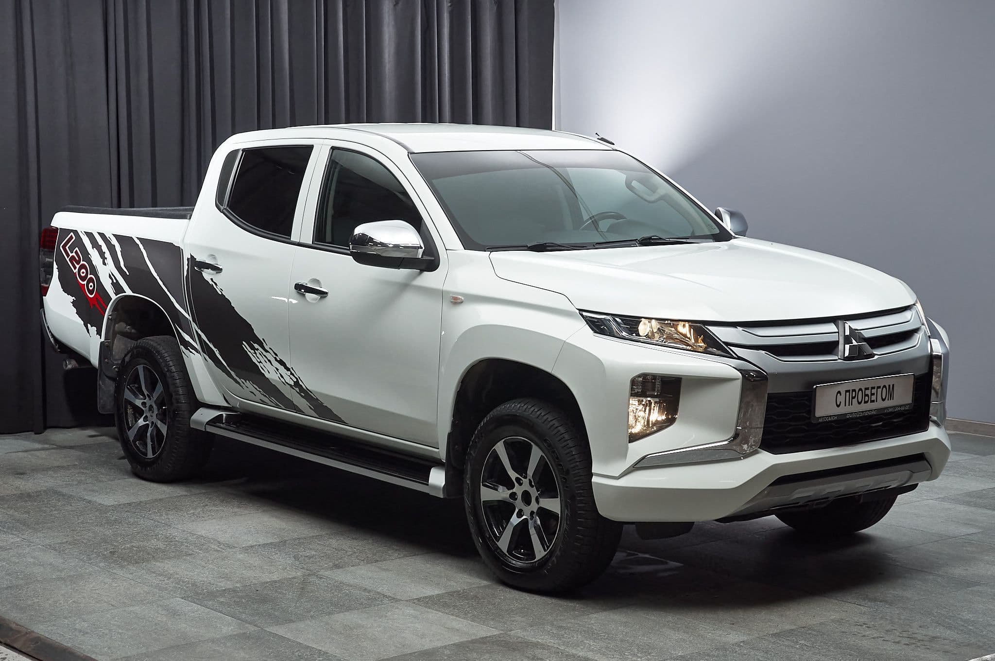 Mitsubishi L200 - 3