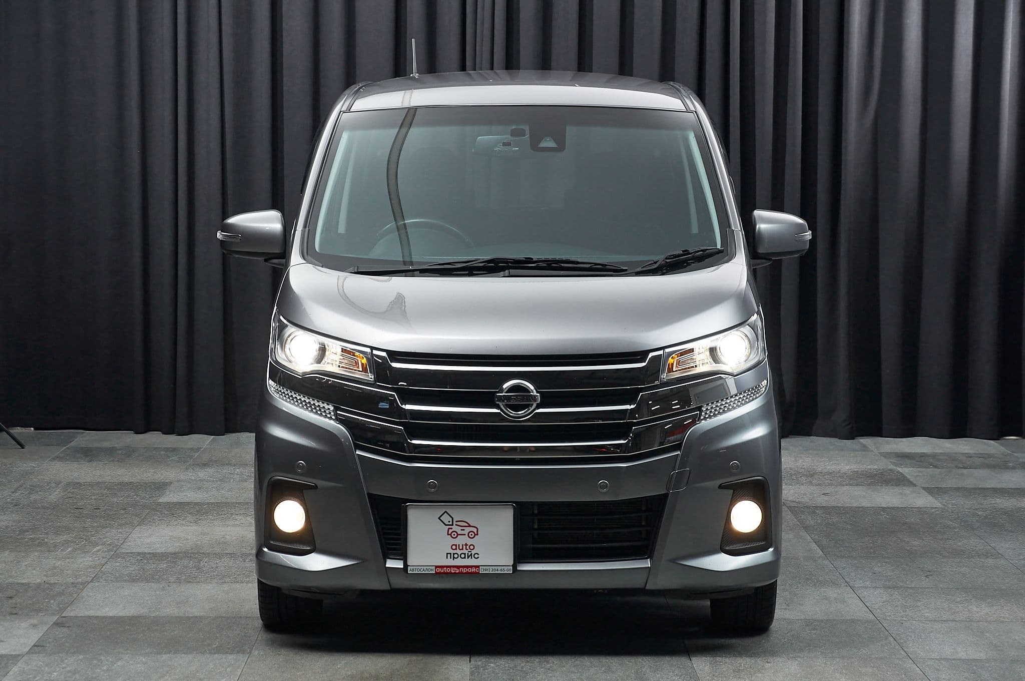 Nissan Dayz - 2