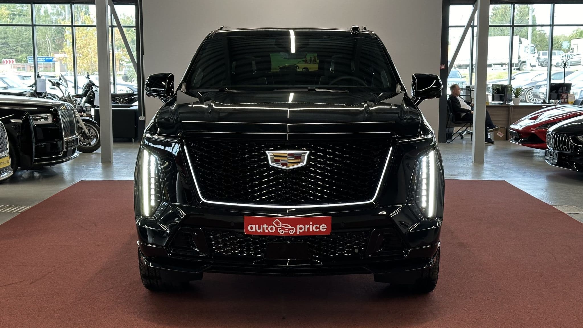 Cadillac Escalade-V - 2