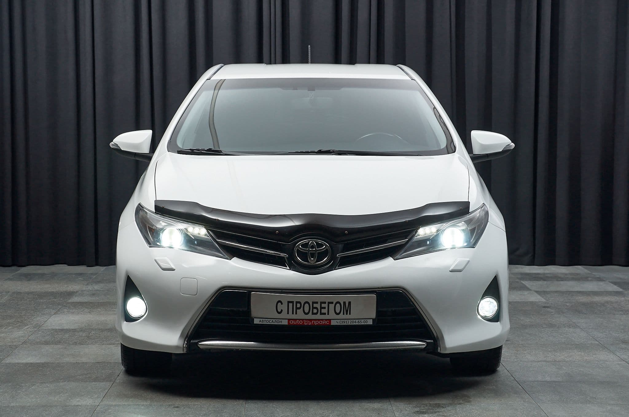 Toyota Auris - 2