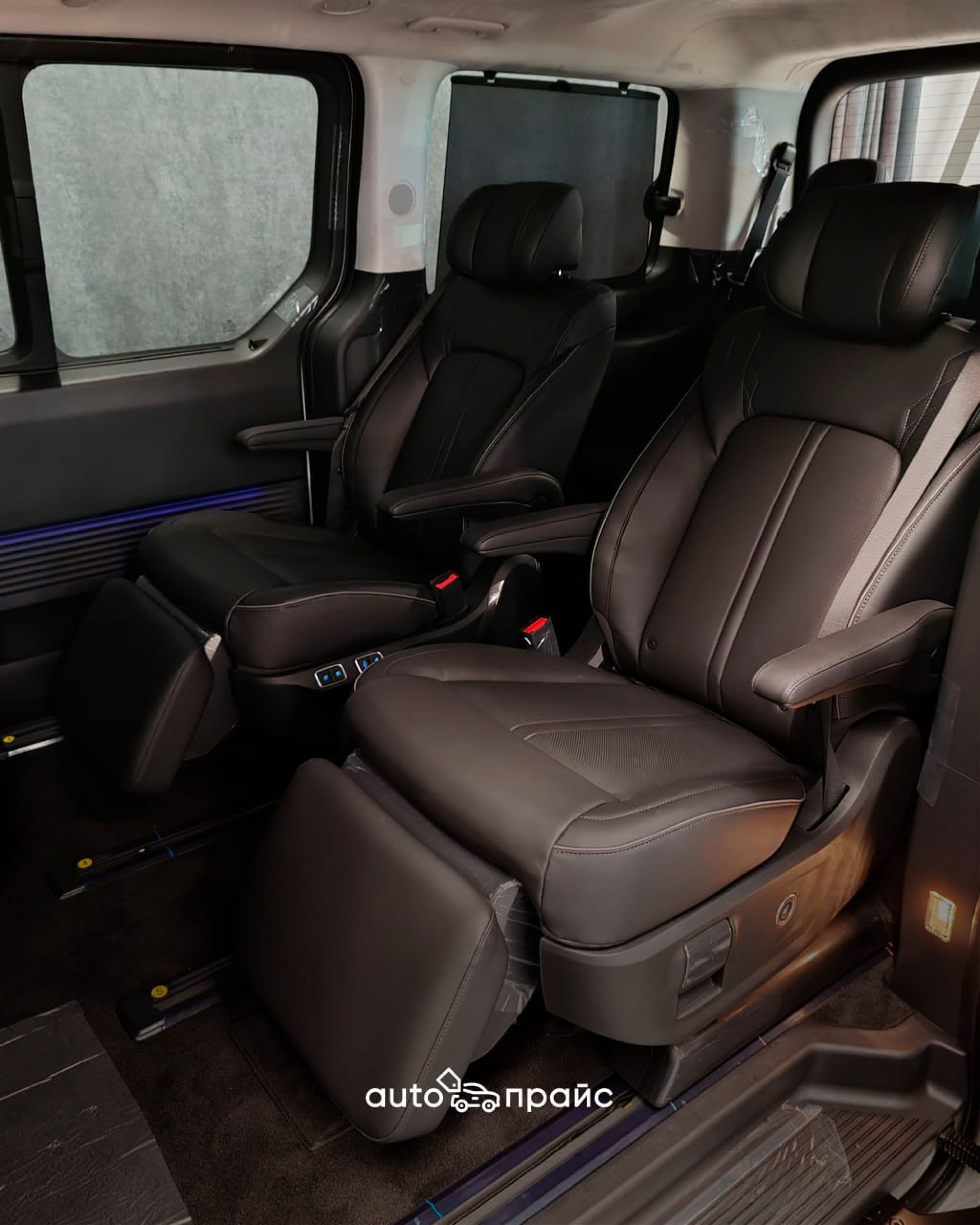 Hyundai Staria - 3