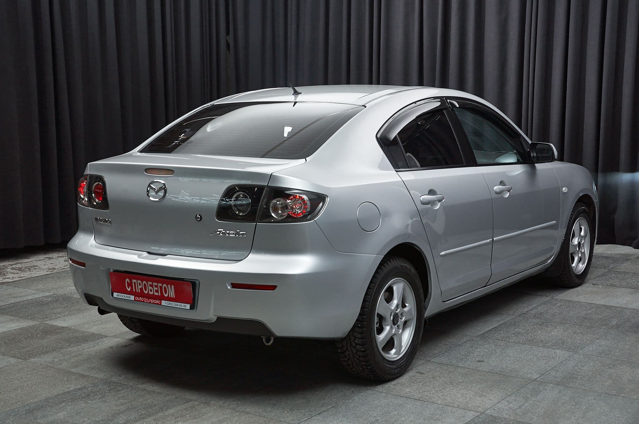 Mazda 3 - 4
