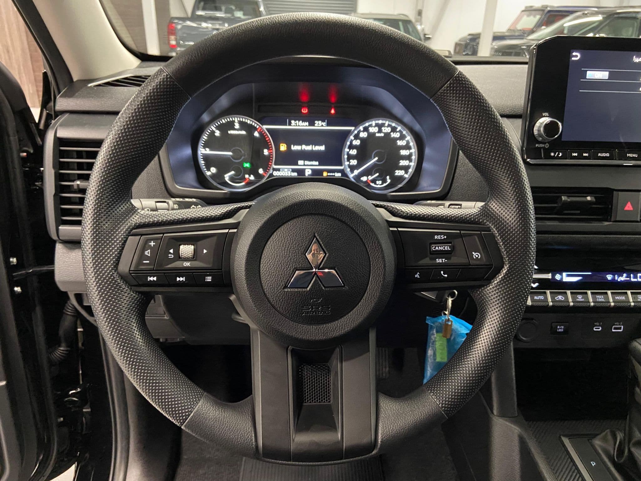 Mitsubishi L200 - 2