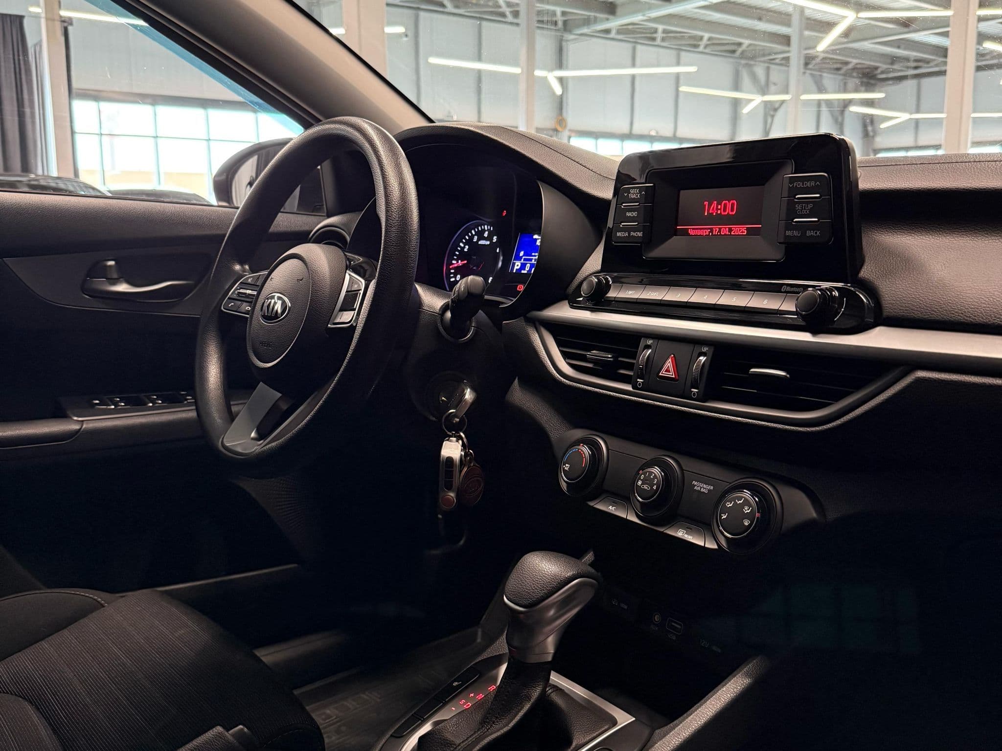 Kia Cerato - 5