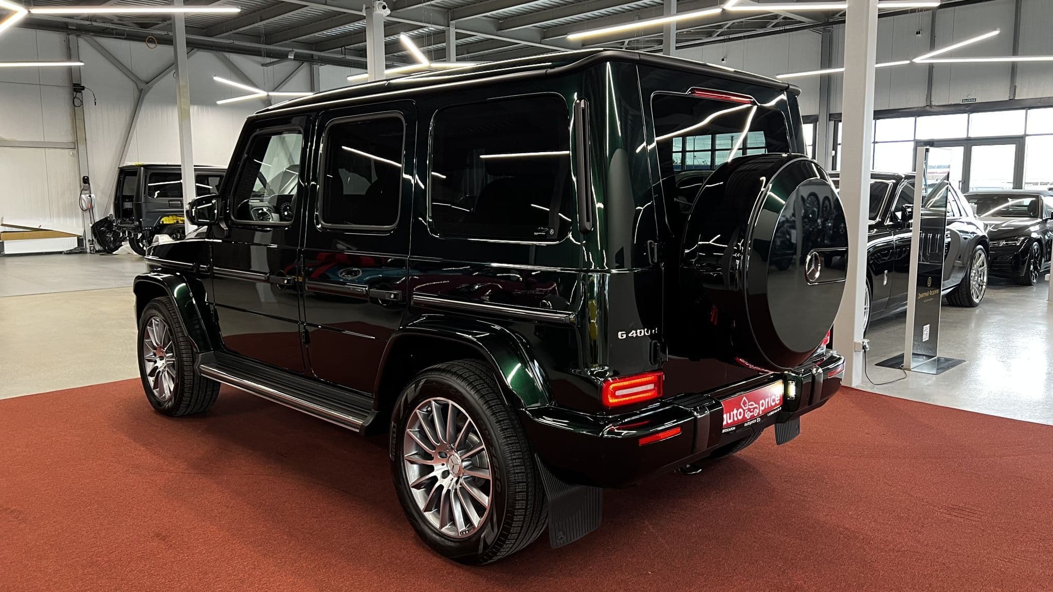 Mercedes-Benz G-Класс - 1