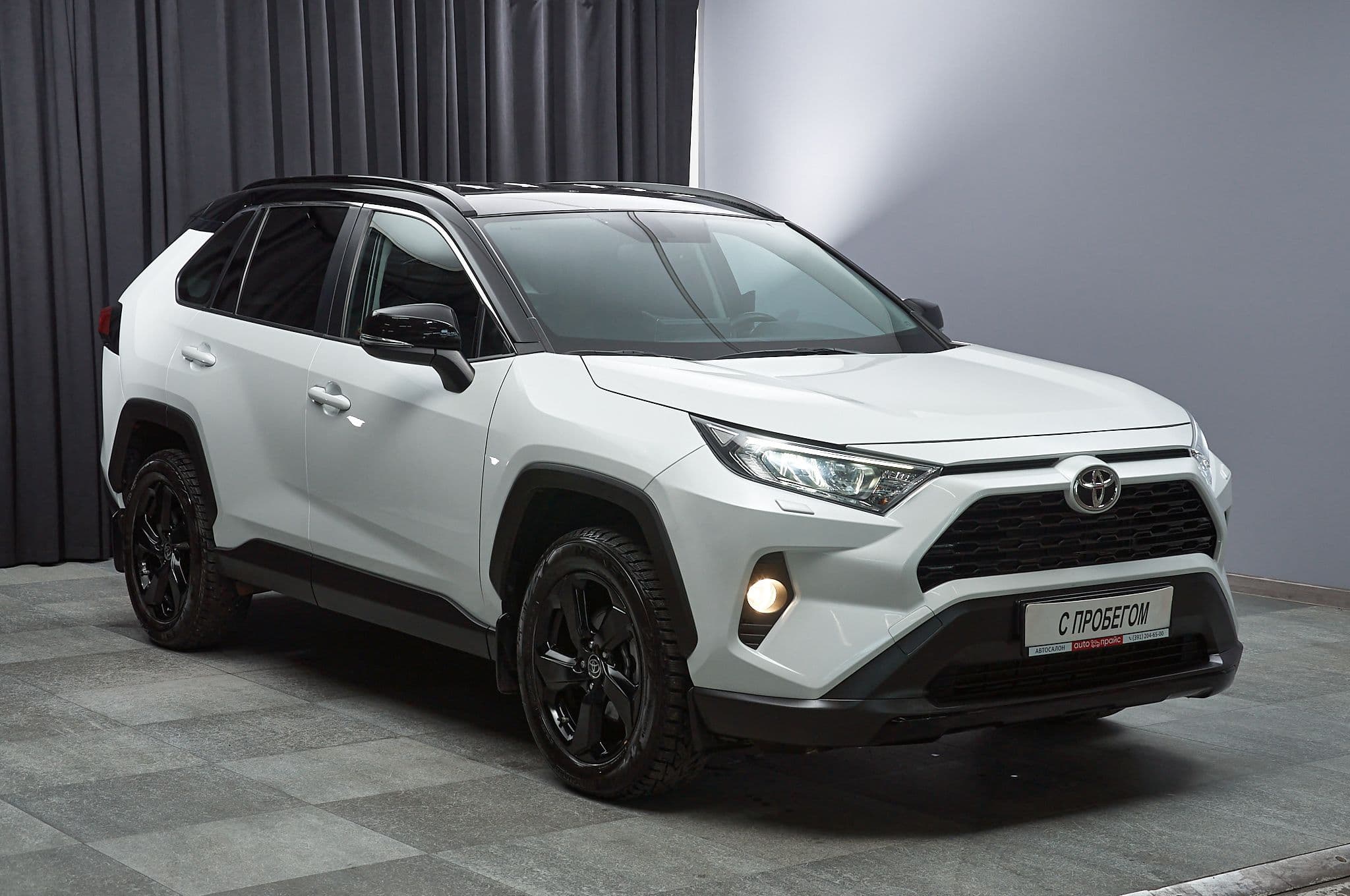 Toyota RAV4 - 3