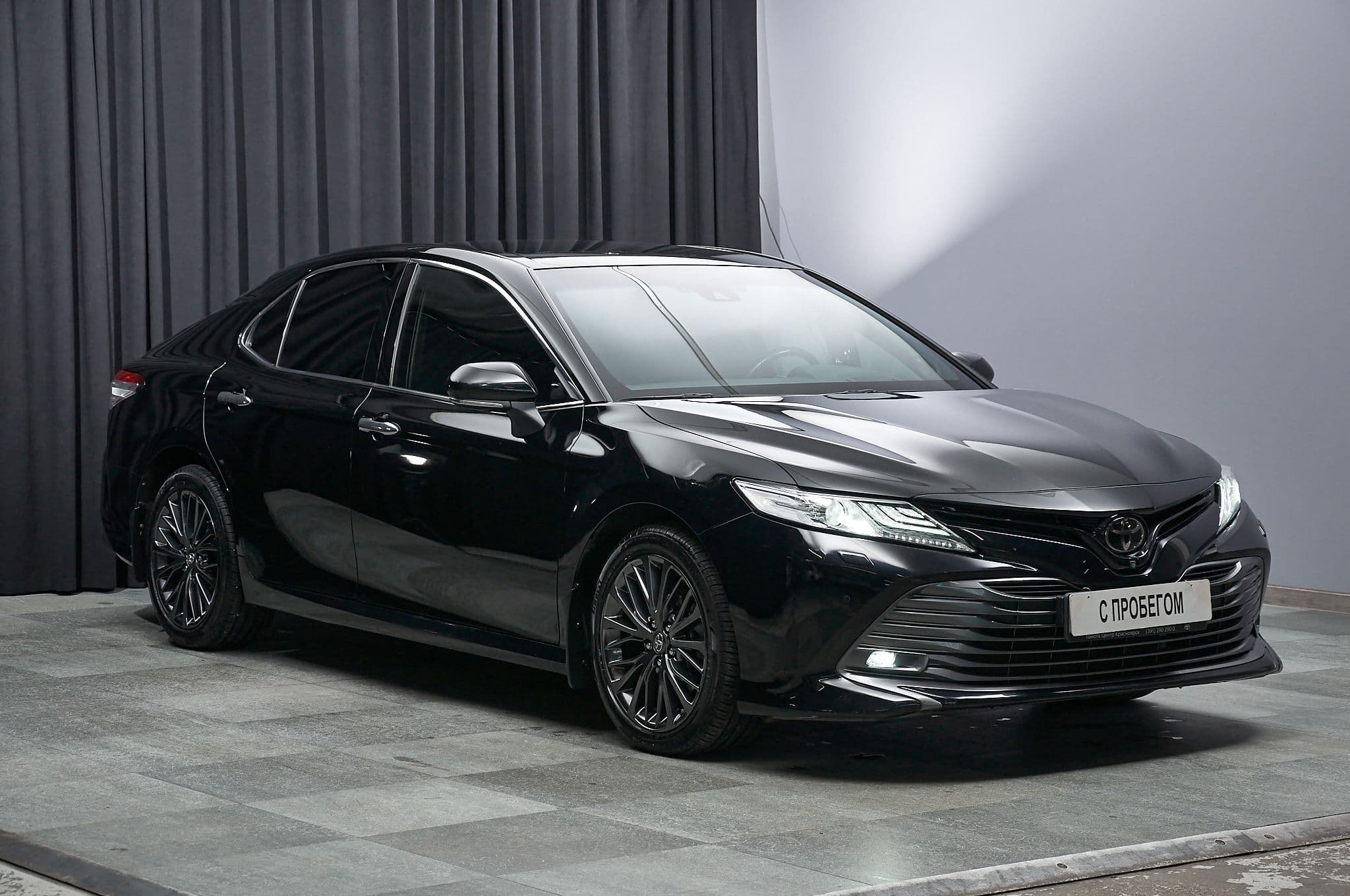 Toyota Camry - 3