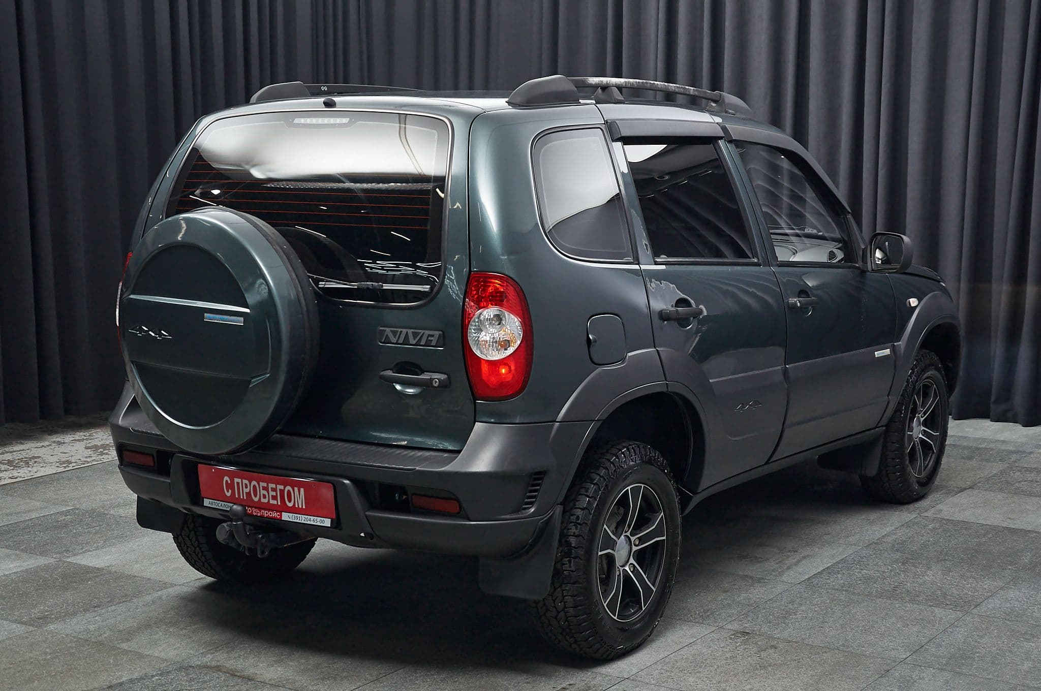 Chevrolet Niva - 4