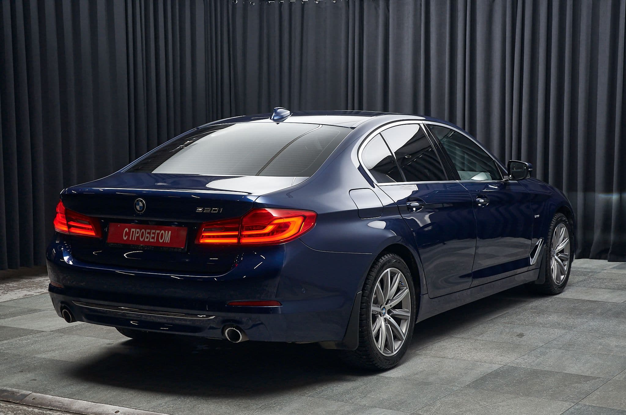 BMW 520i - 4
