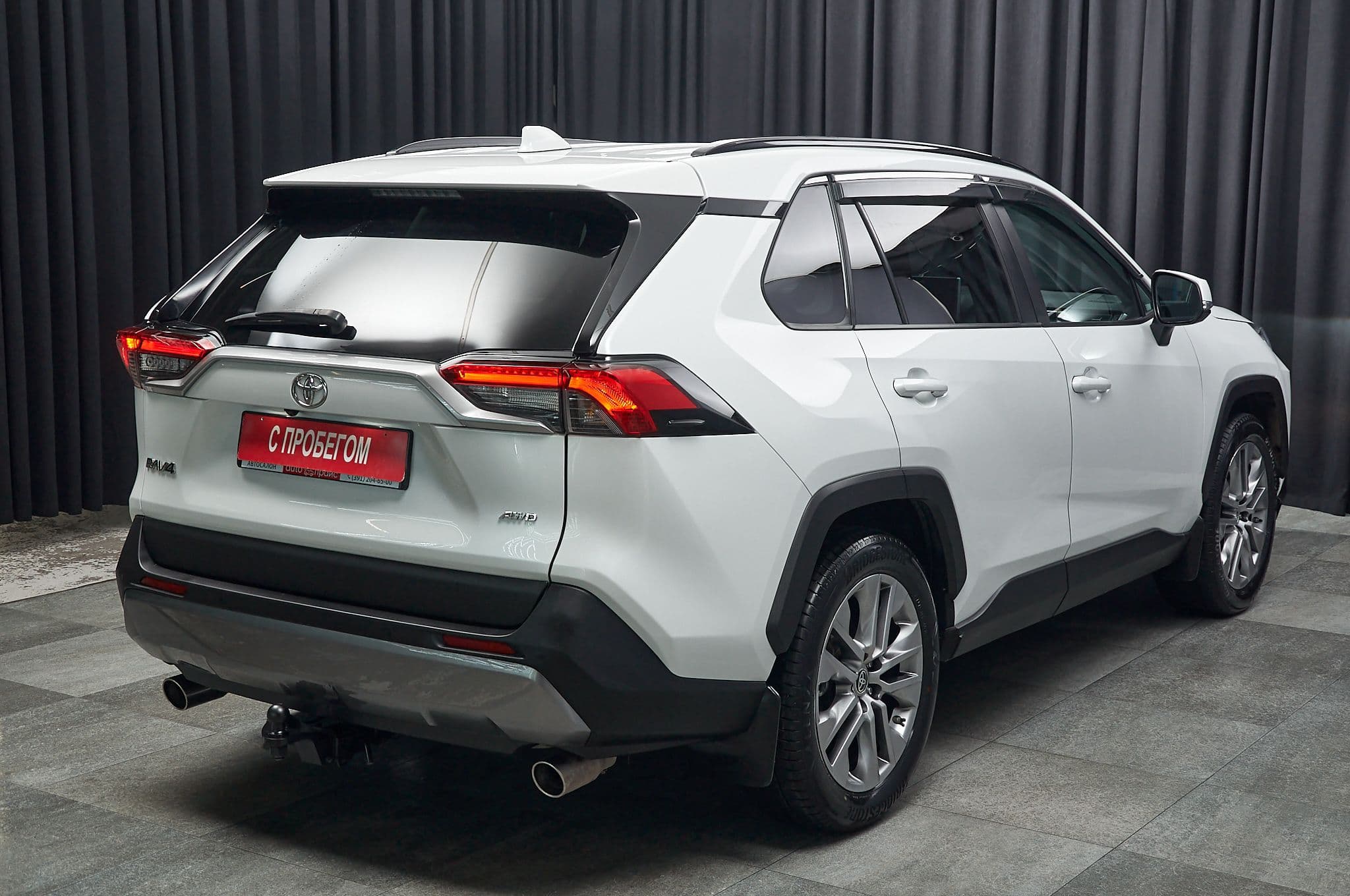 Toyota RAV4 - 4