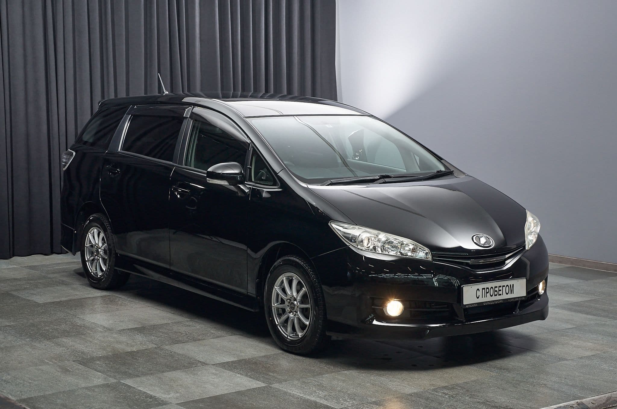 Toyota Wish - 3
