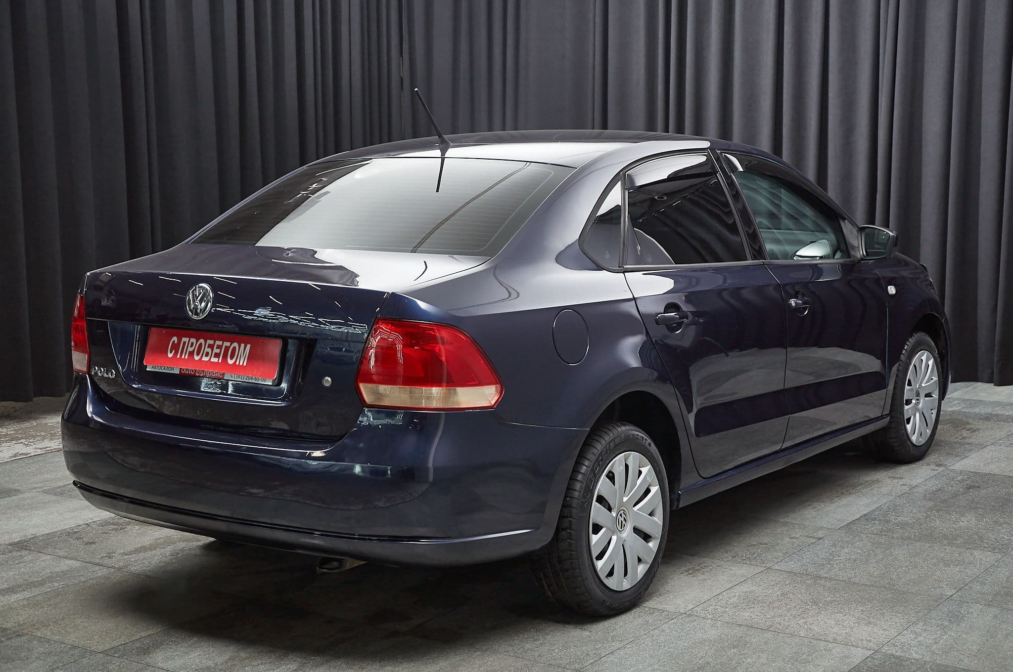 Volkswagen Polo - 4
