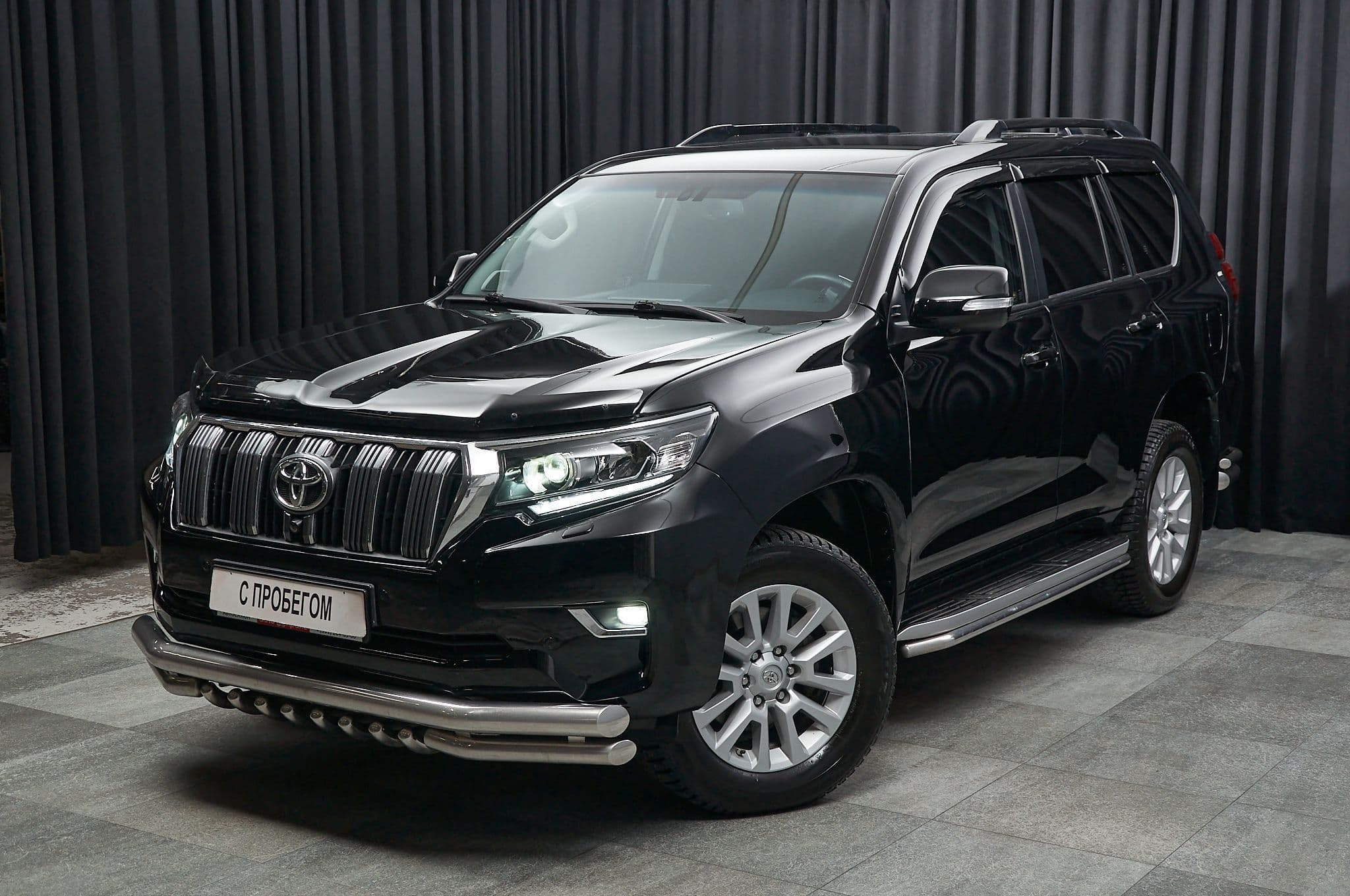 Toyota Land Cruiser Prado - 1