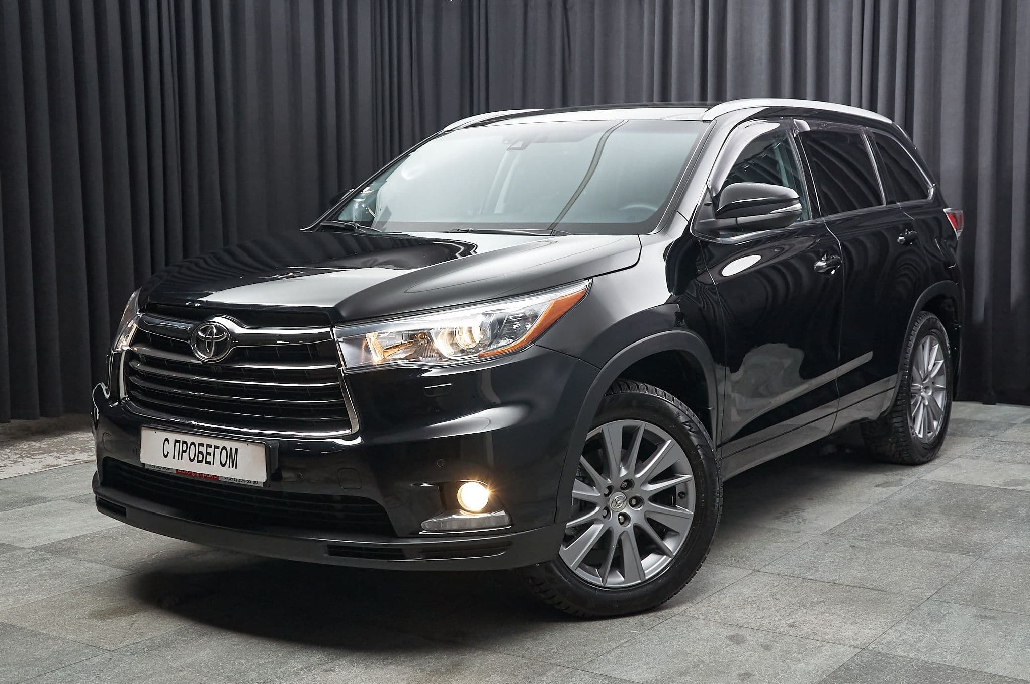 Toyota Highlander - 1