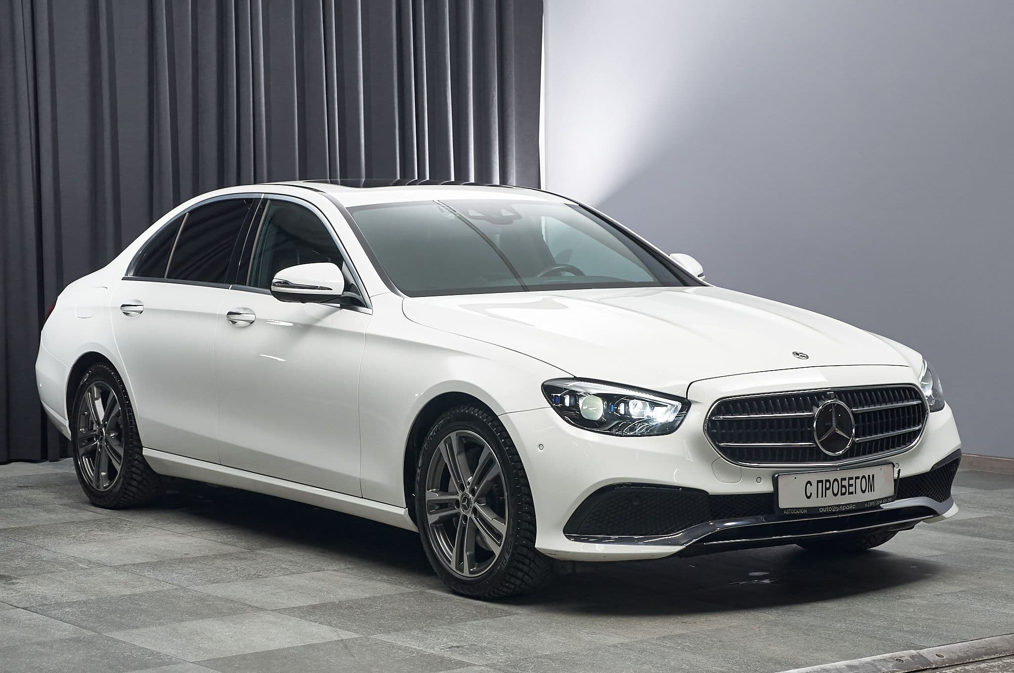 Mercedes-Benz E-350 - 3