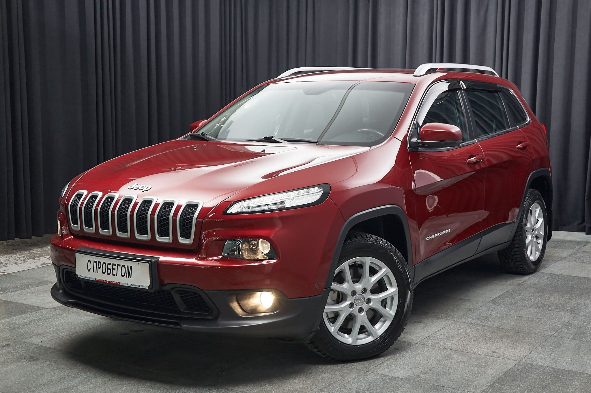 Jeep Cherokee - 1