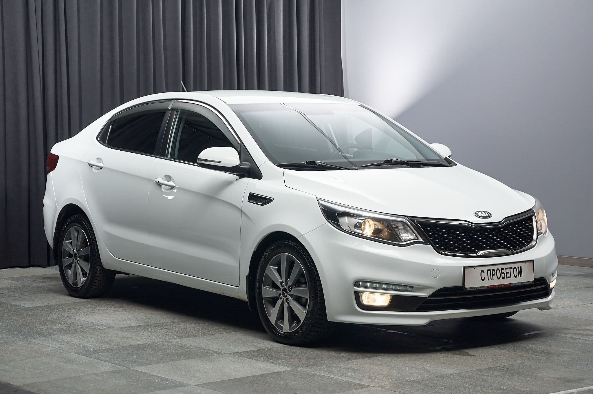 Kia Rio - 3