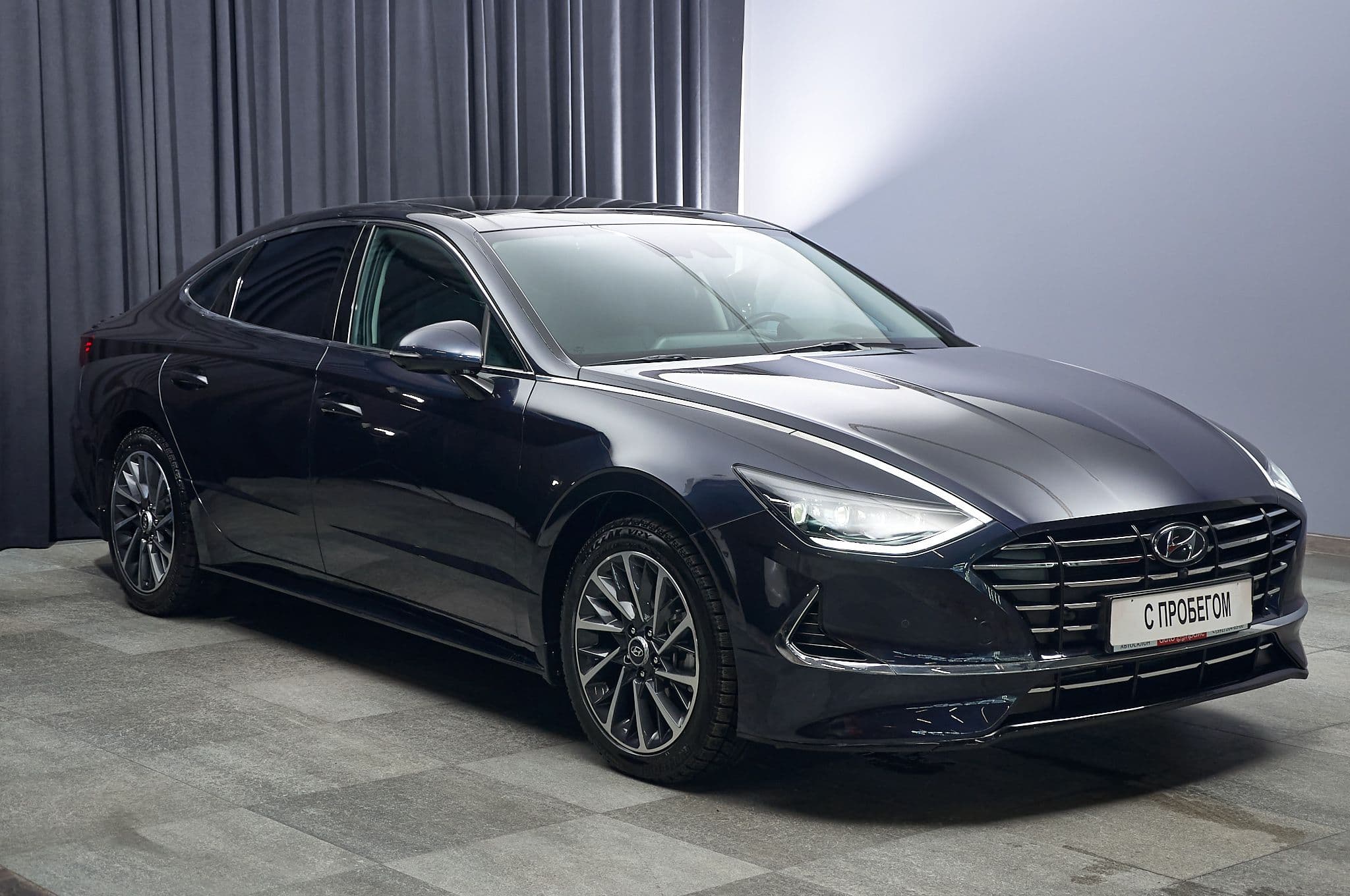 Hyundai Sonata - 3