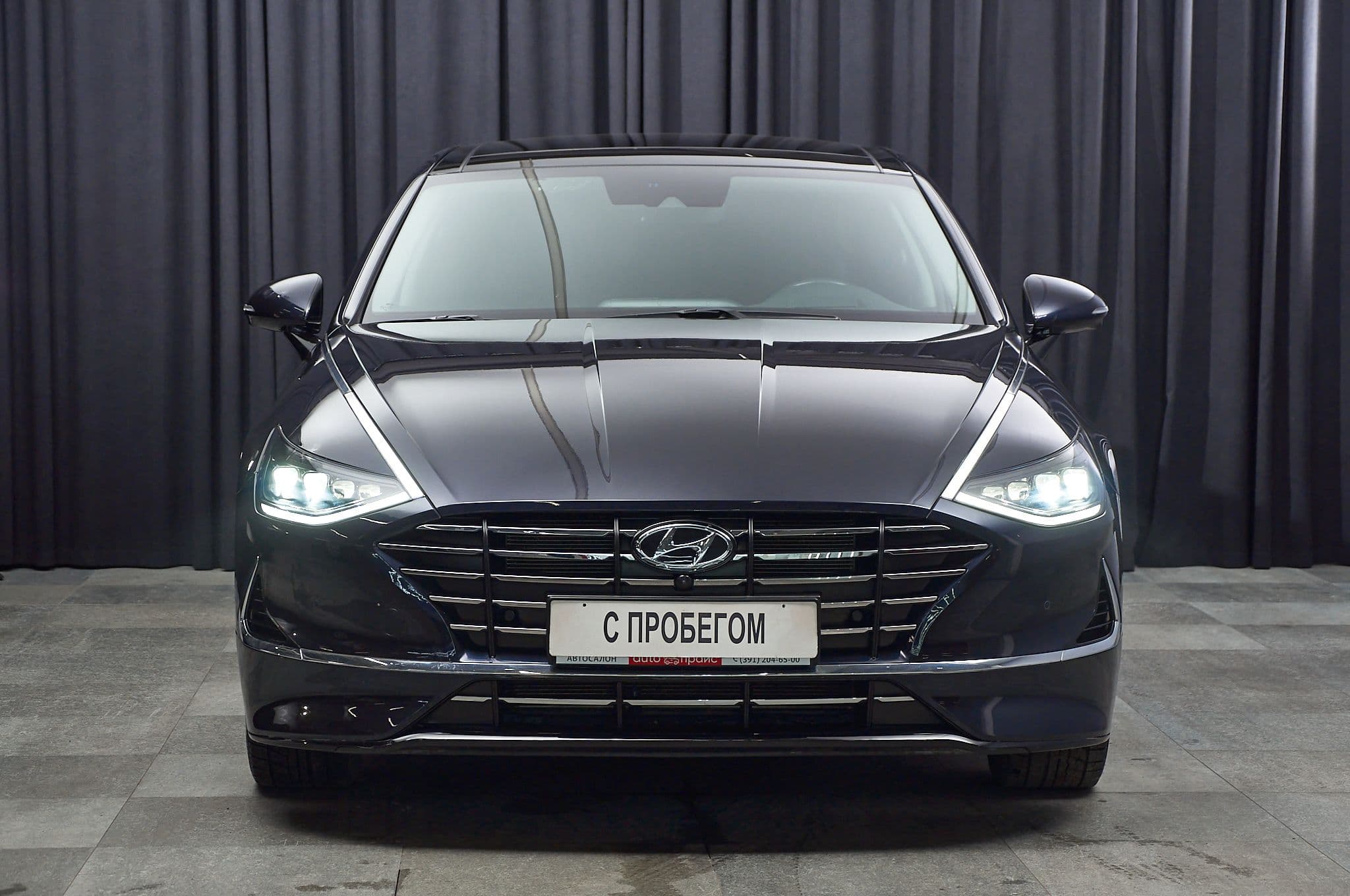 Hyundai Sonata - 2