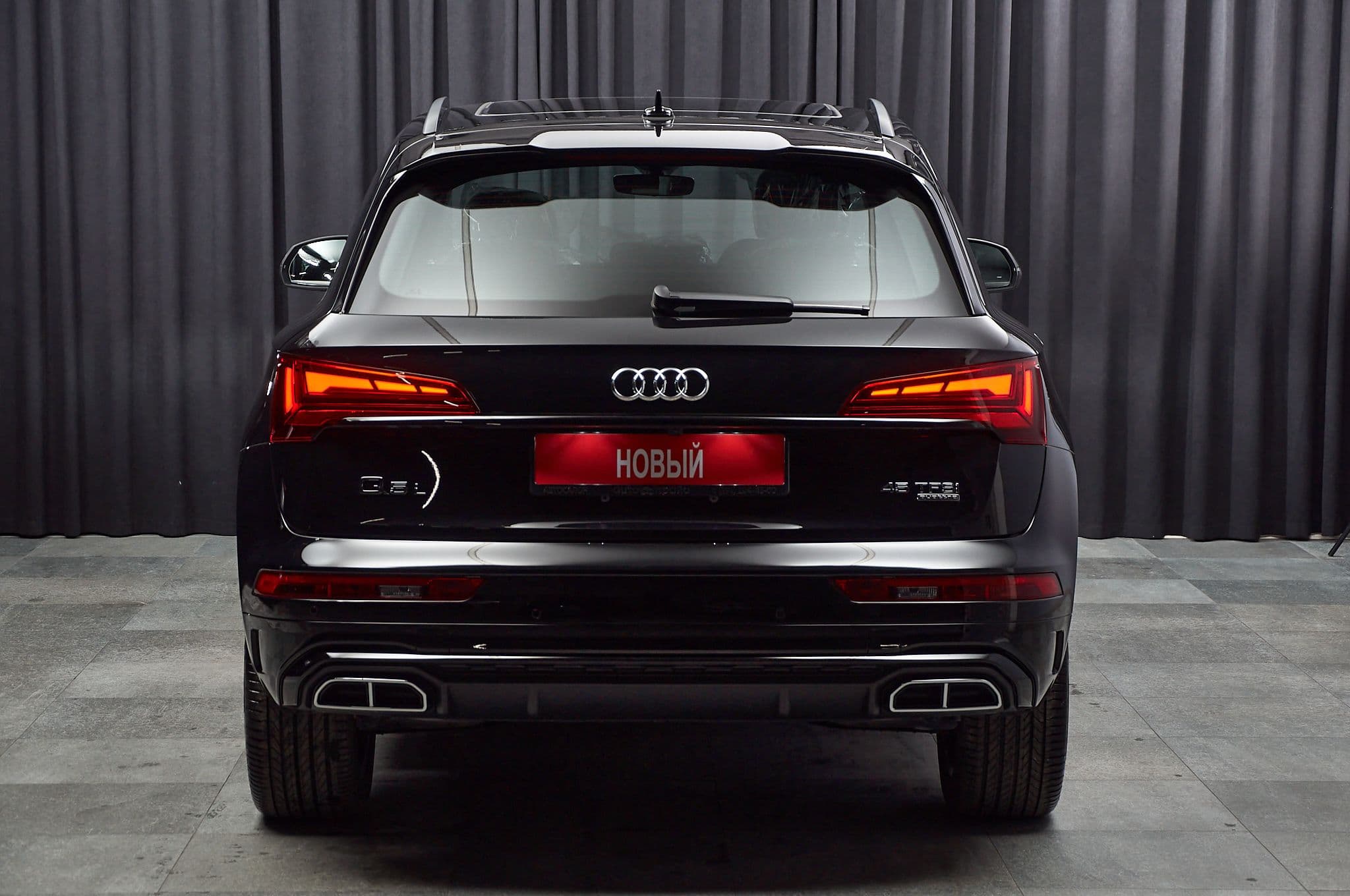 Audi Q5L - 5