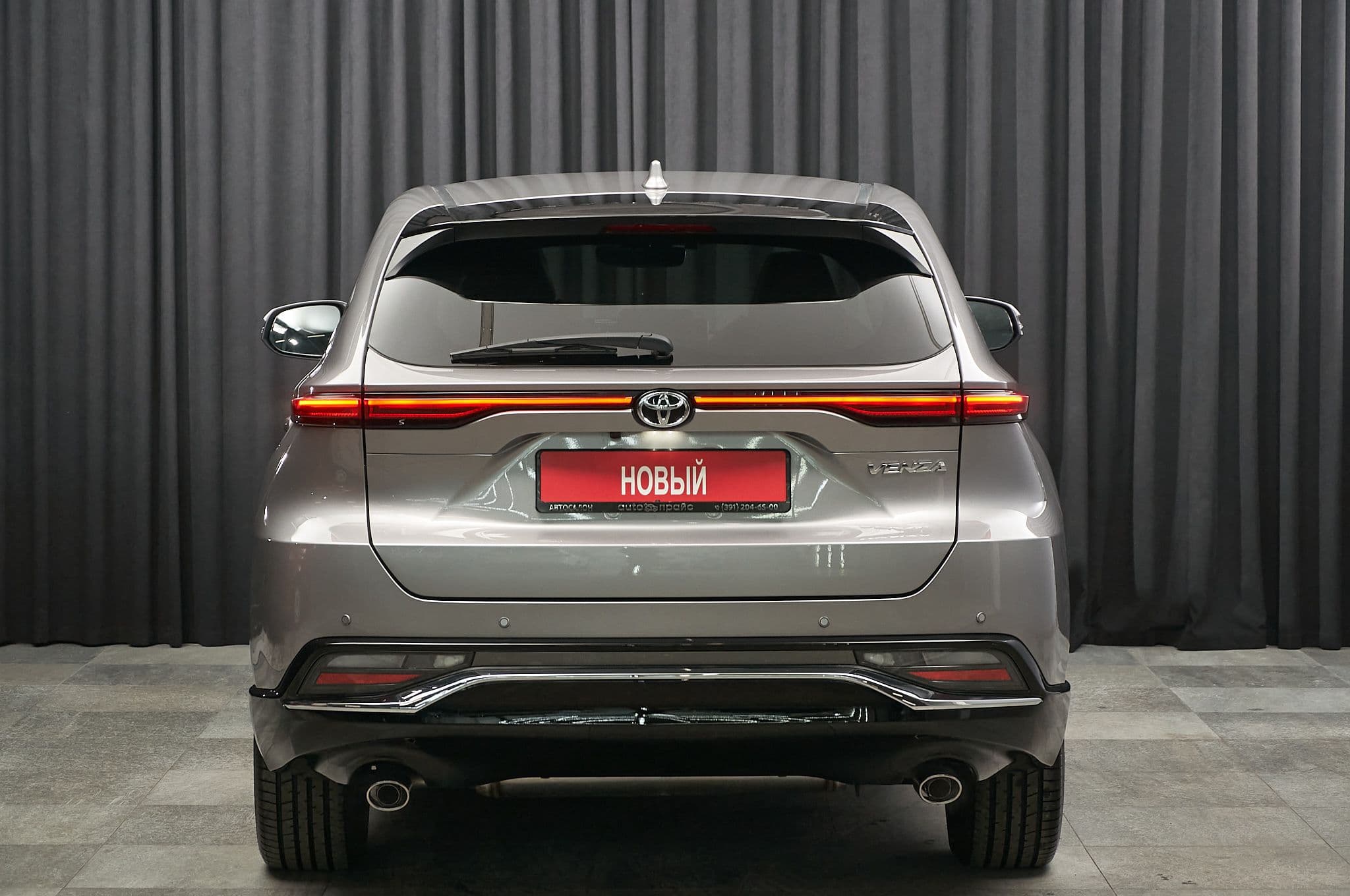 Toyota Venza - 5