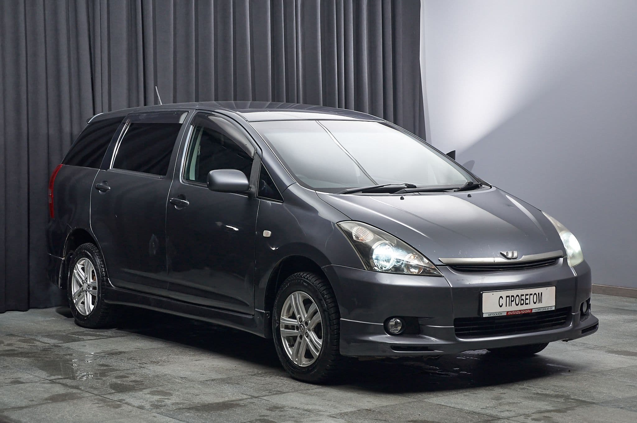 Toyota Wish - 3