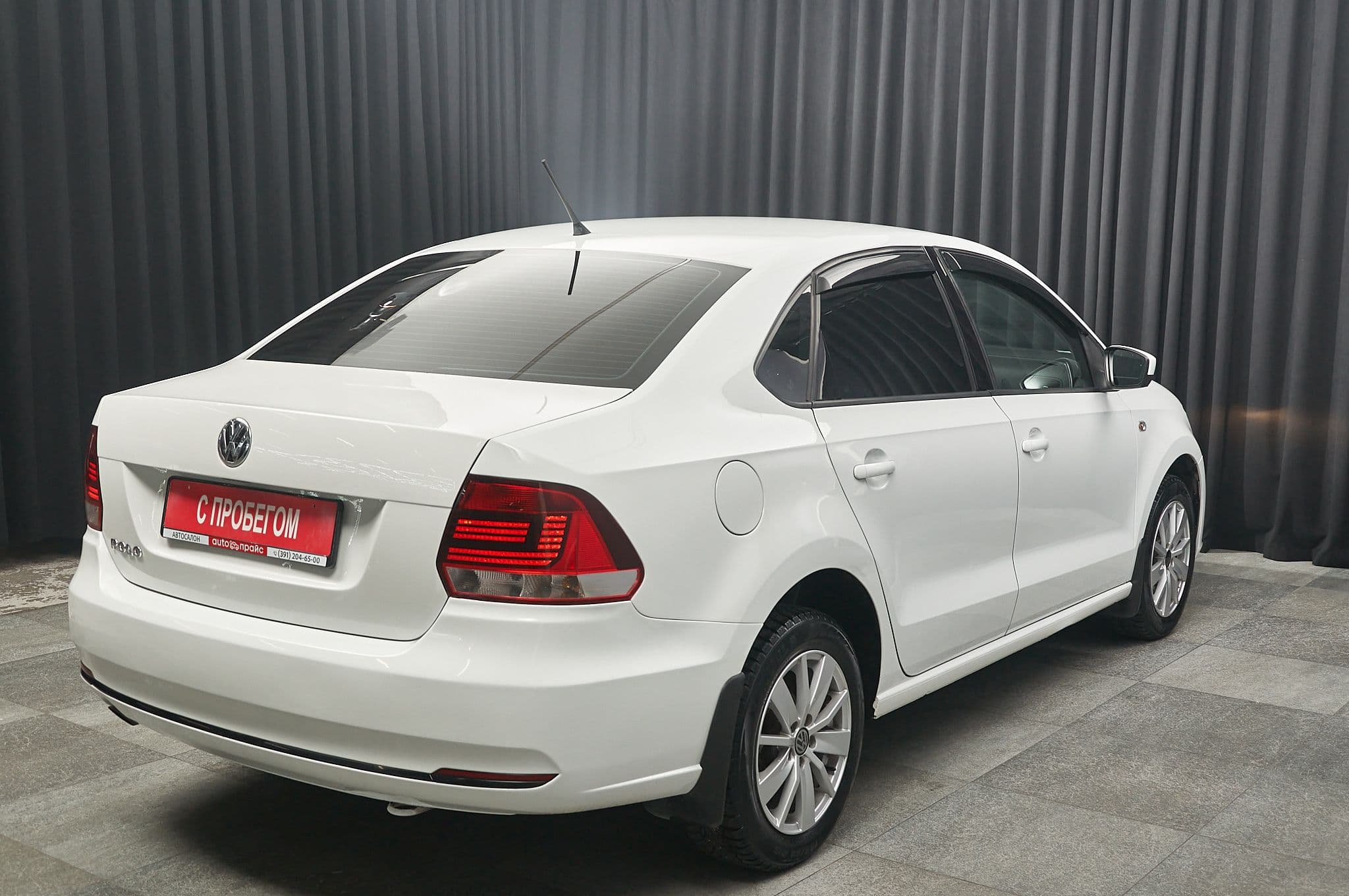 Volkswagen Polo - 3