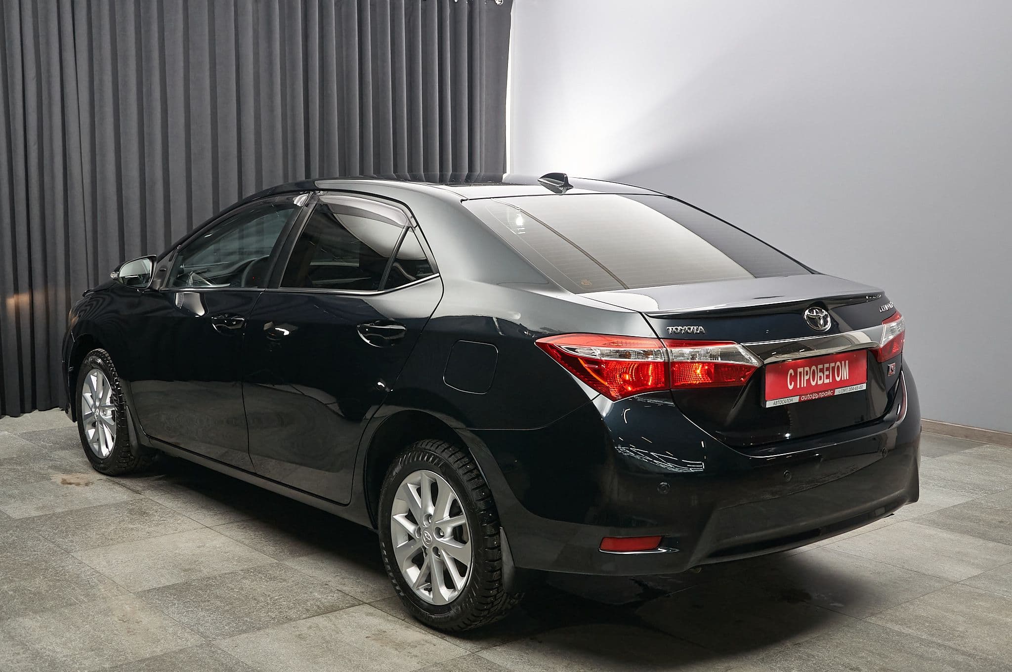 Toyota Corolla - 5