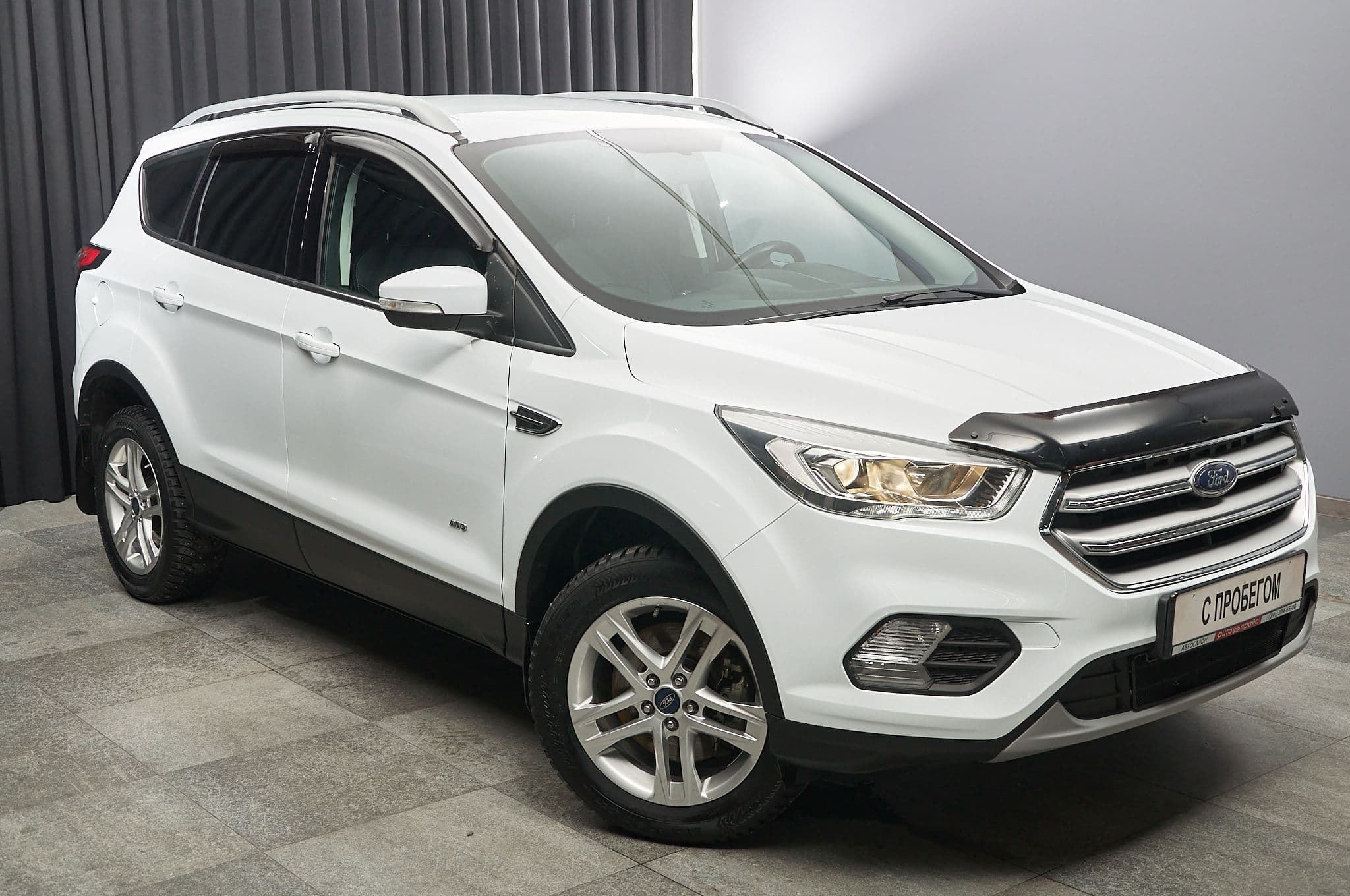 Ford Kuga - 3