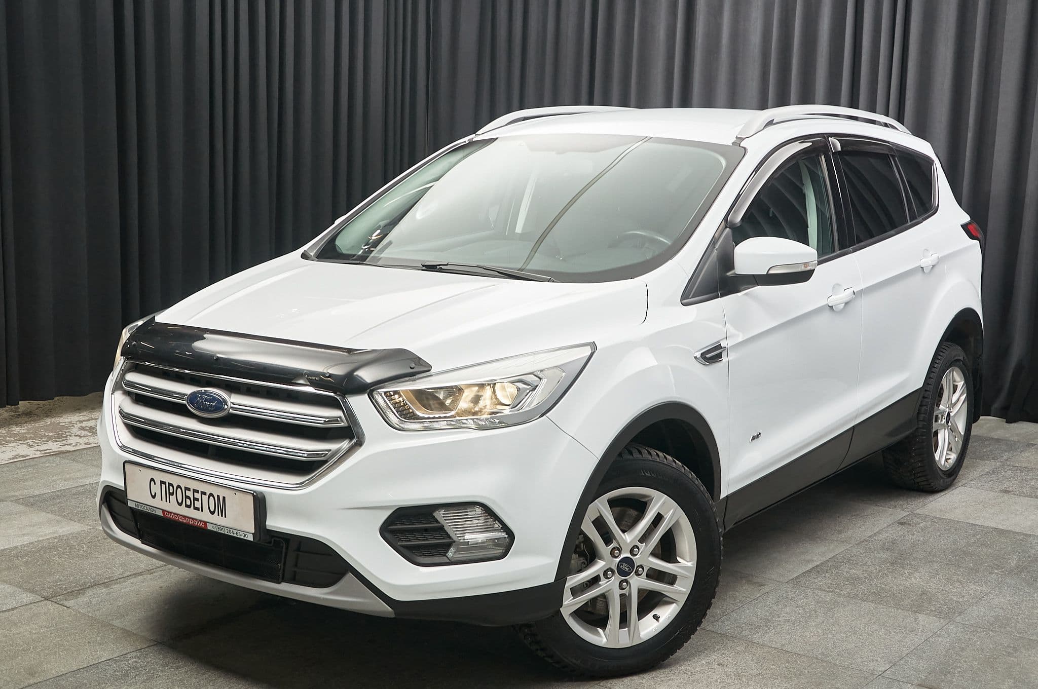 Ford Kuga - 1