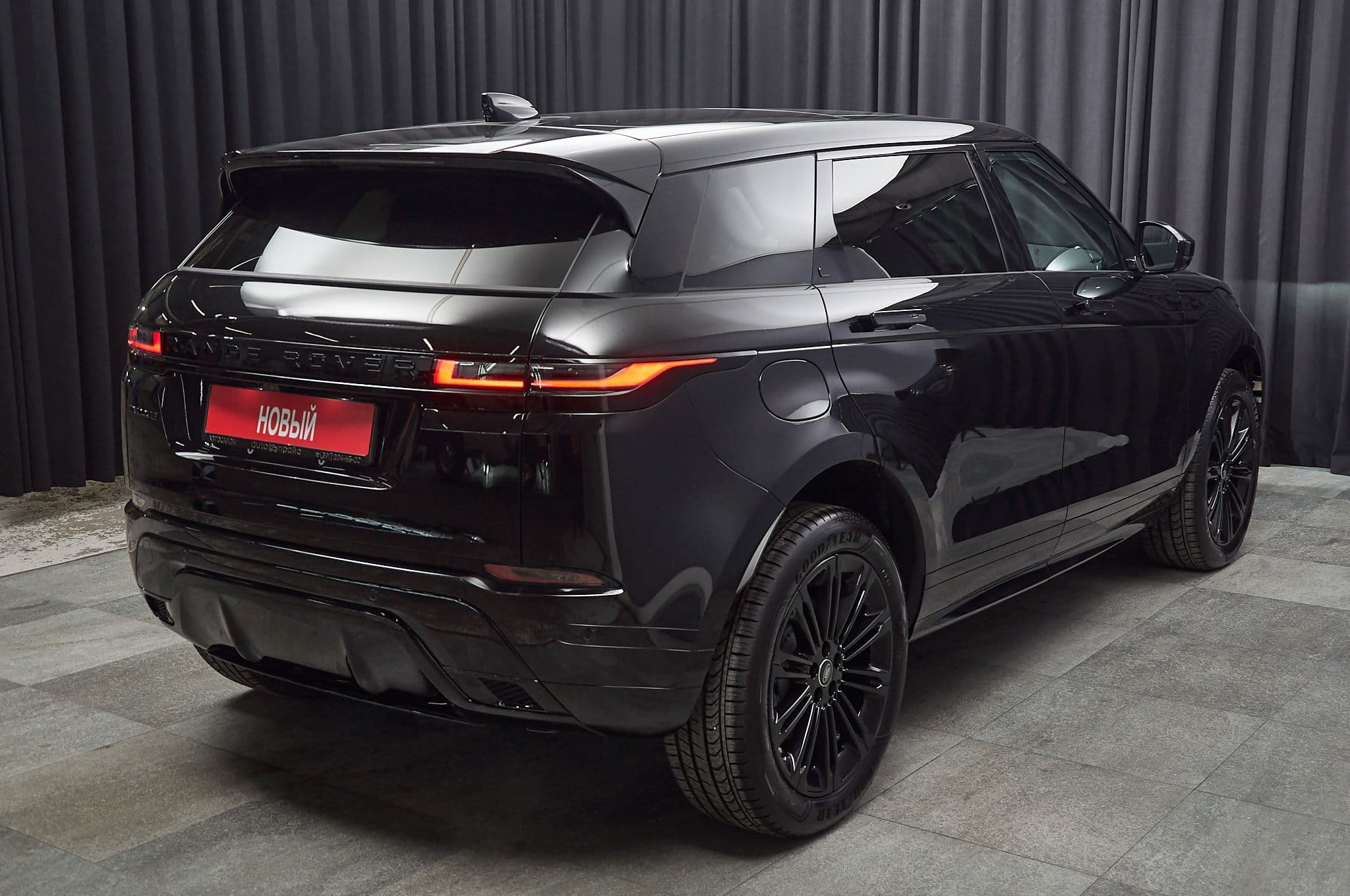Land Rover Range Rover Evoque - 4