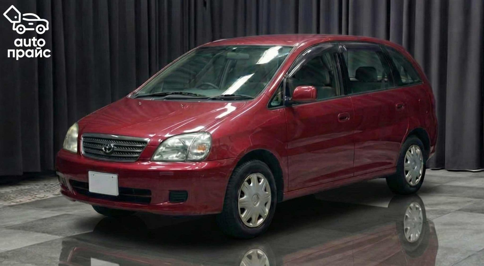 Toyota Nadia - 1