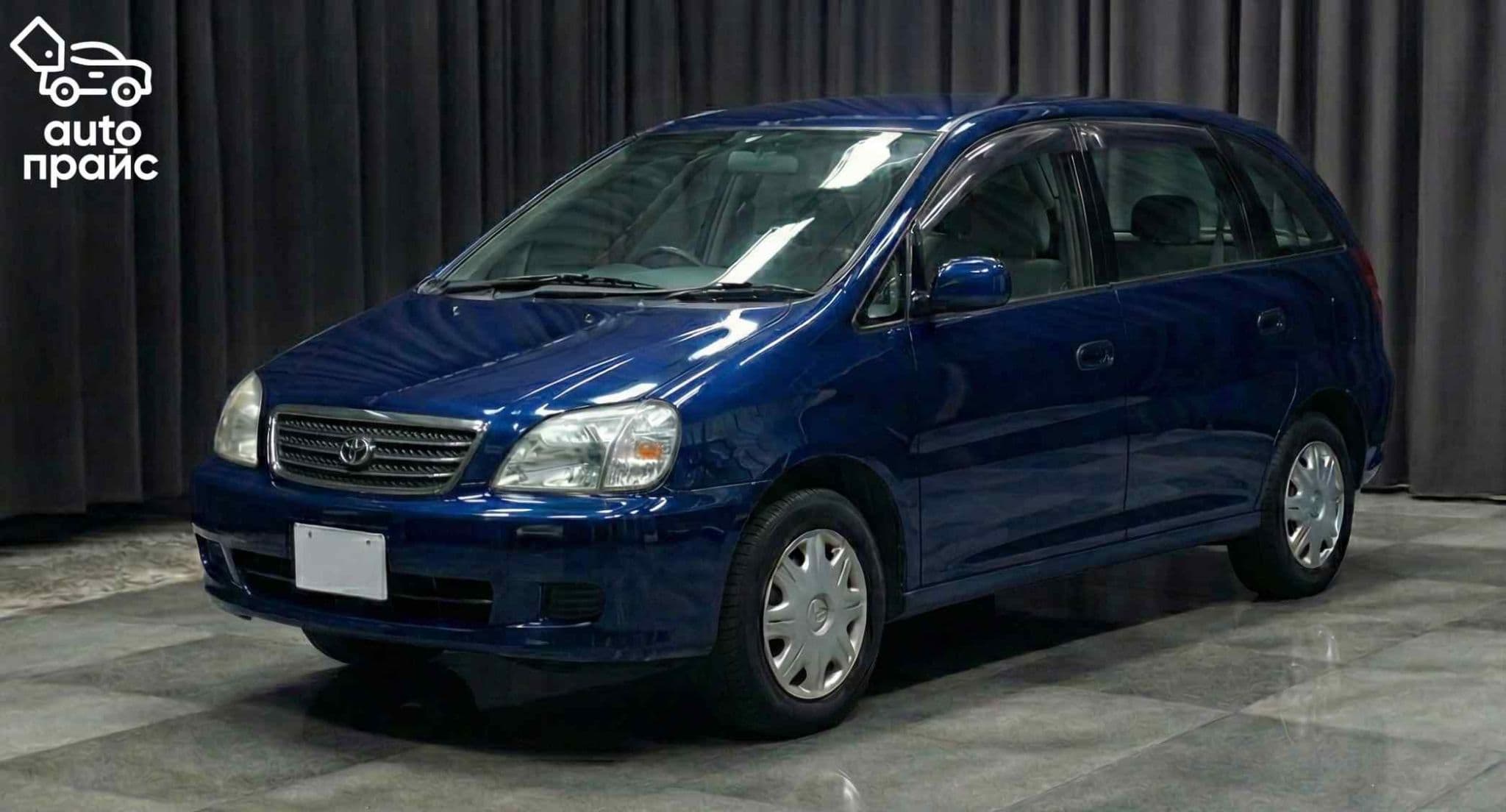 Toyota Nadia - 1