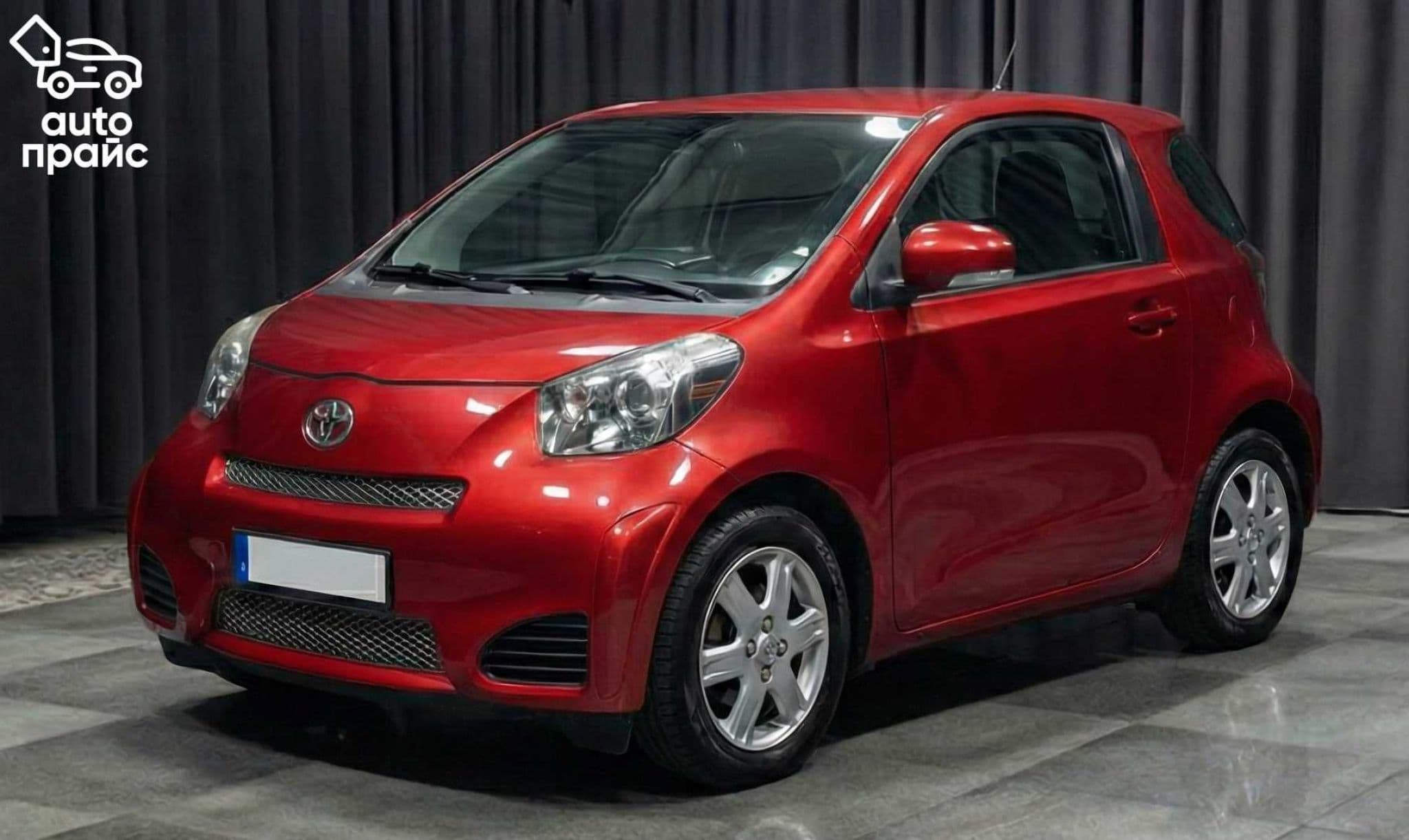 Toyota iQ - 1