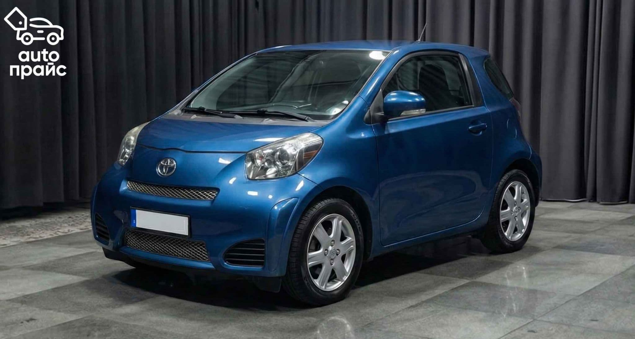 Toyota iQ - 1