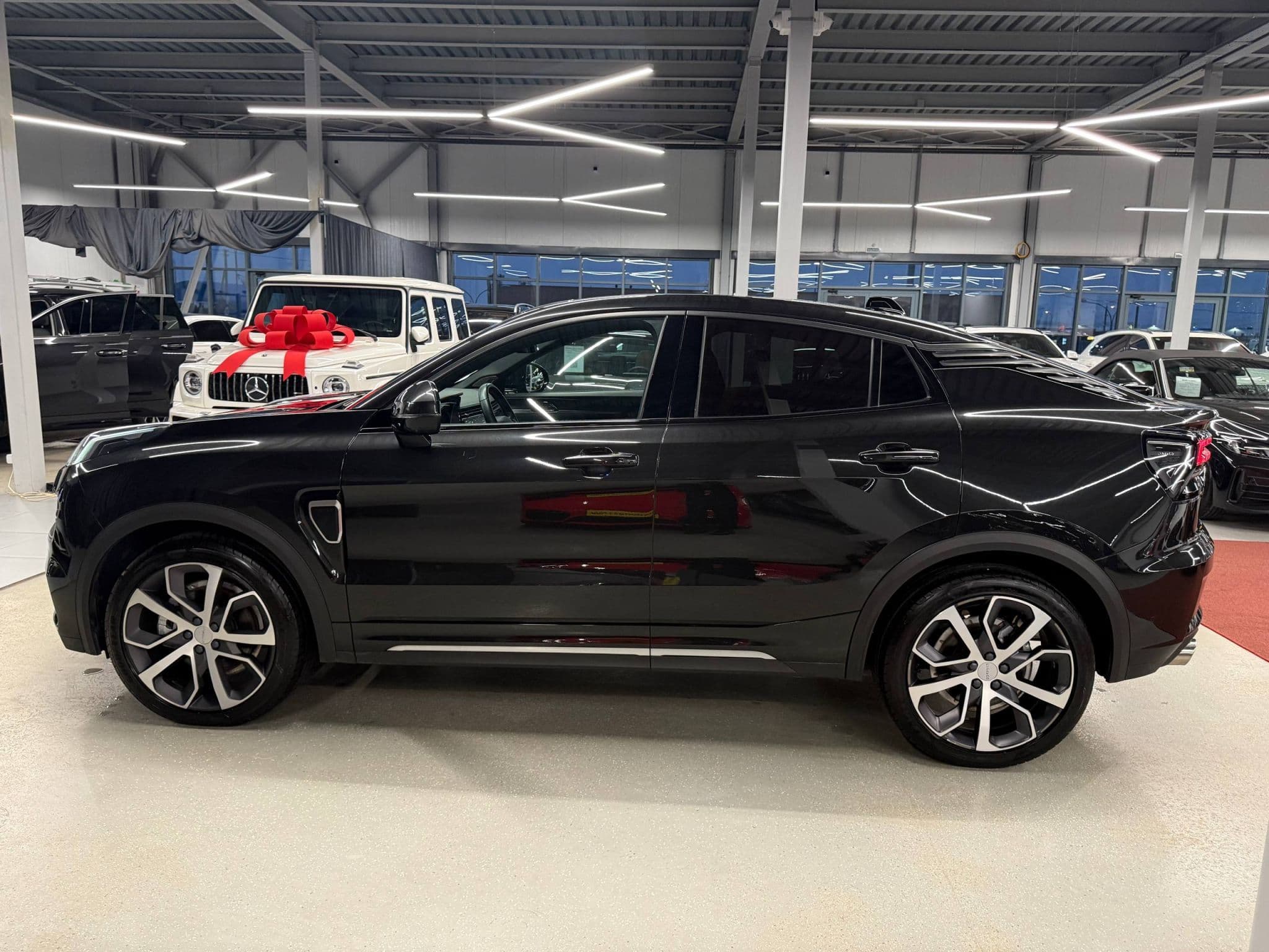 Lynk & Co 05 - 5