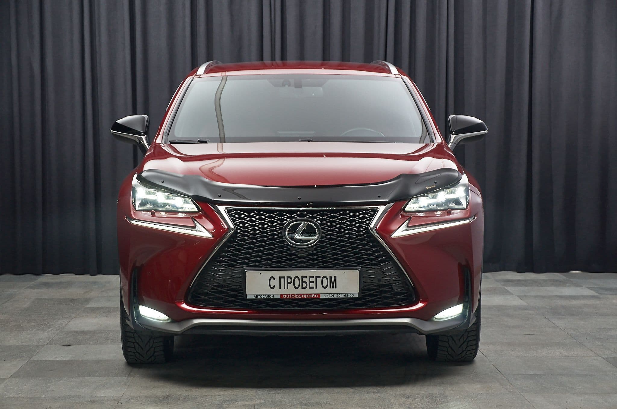 Lexus NX200t - 2