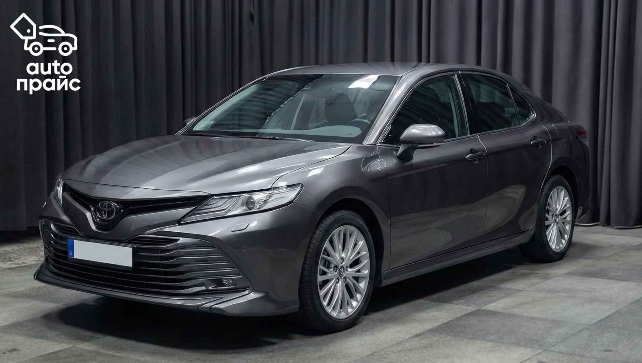 Toyota Camry - 1