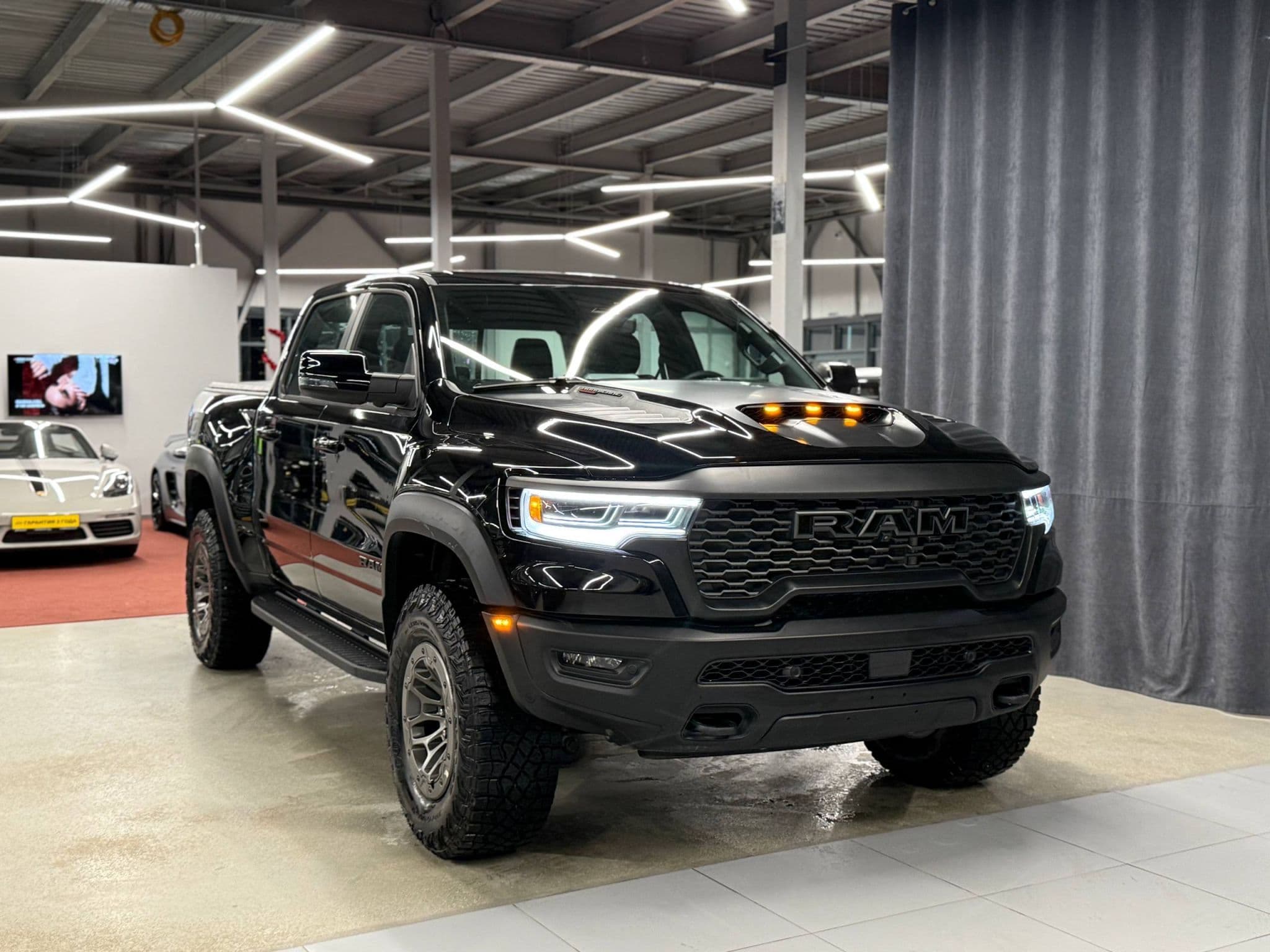 RAM 1500 - 4